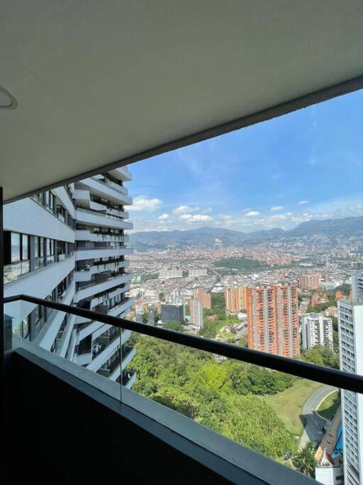 Apto de lujo Las Palmas medellin 3 BR