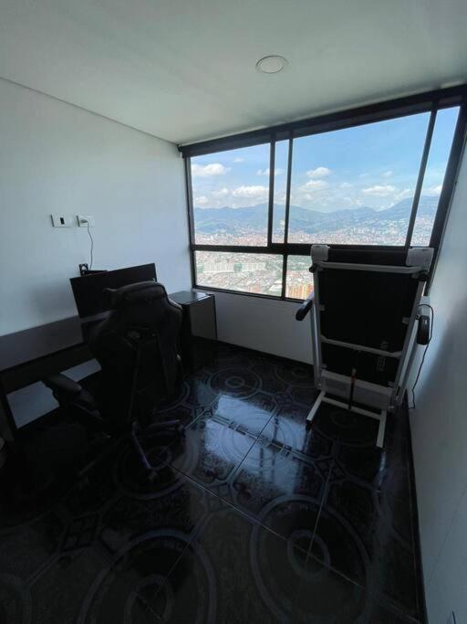 Apto de lujo Las Palmas medellin 3 BR