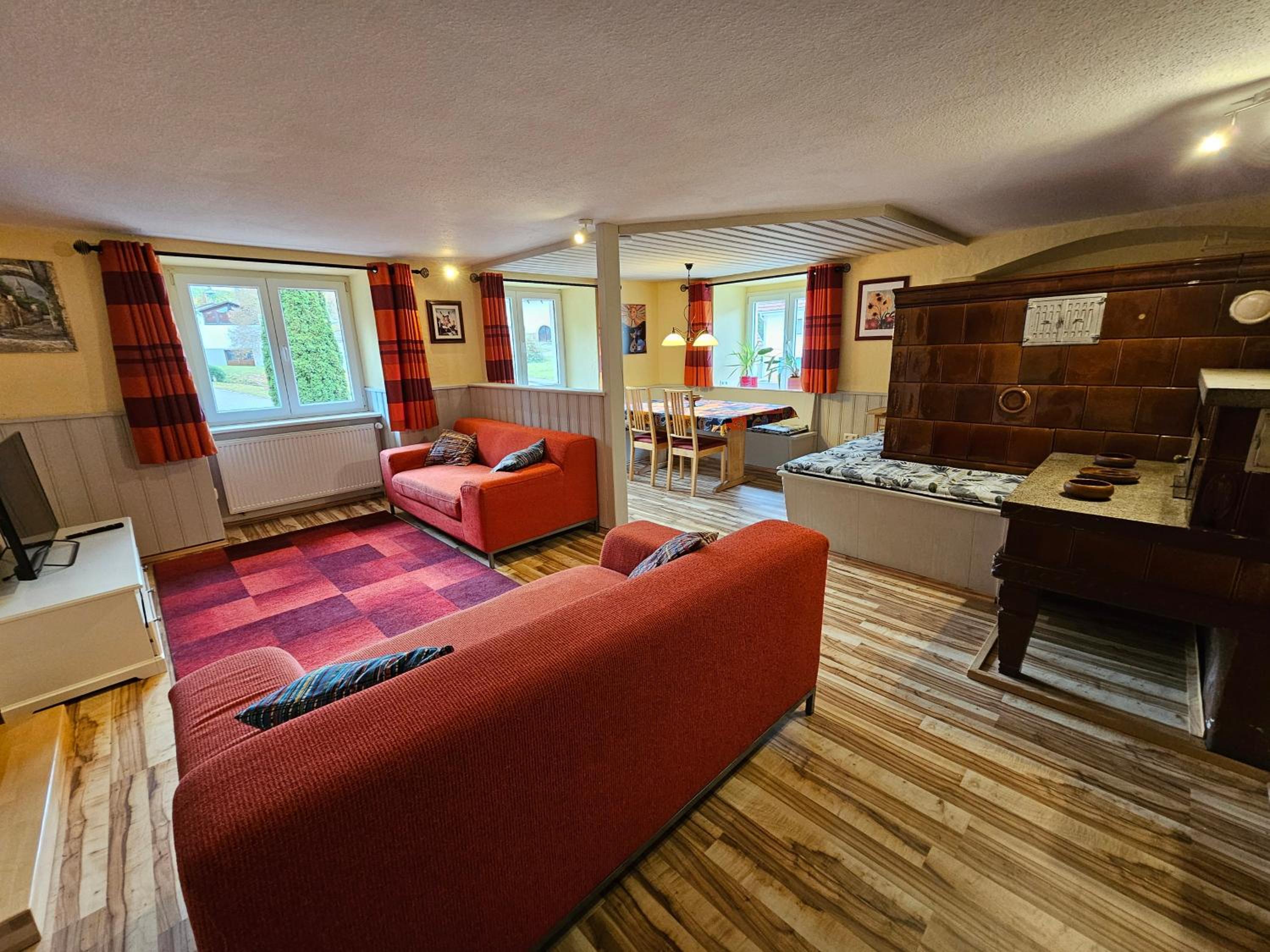 Wutachschlucht - spacious apartment in renovated farmhouse