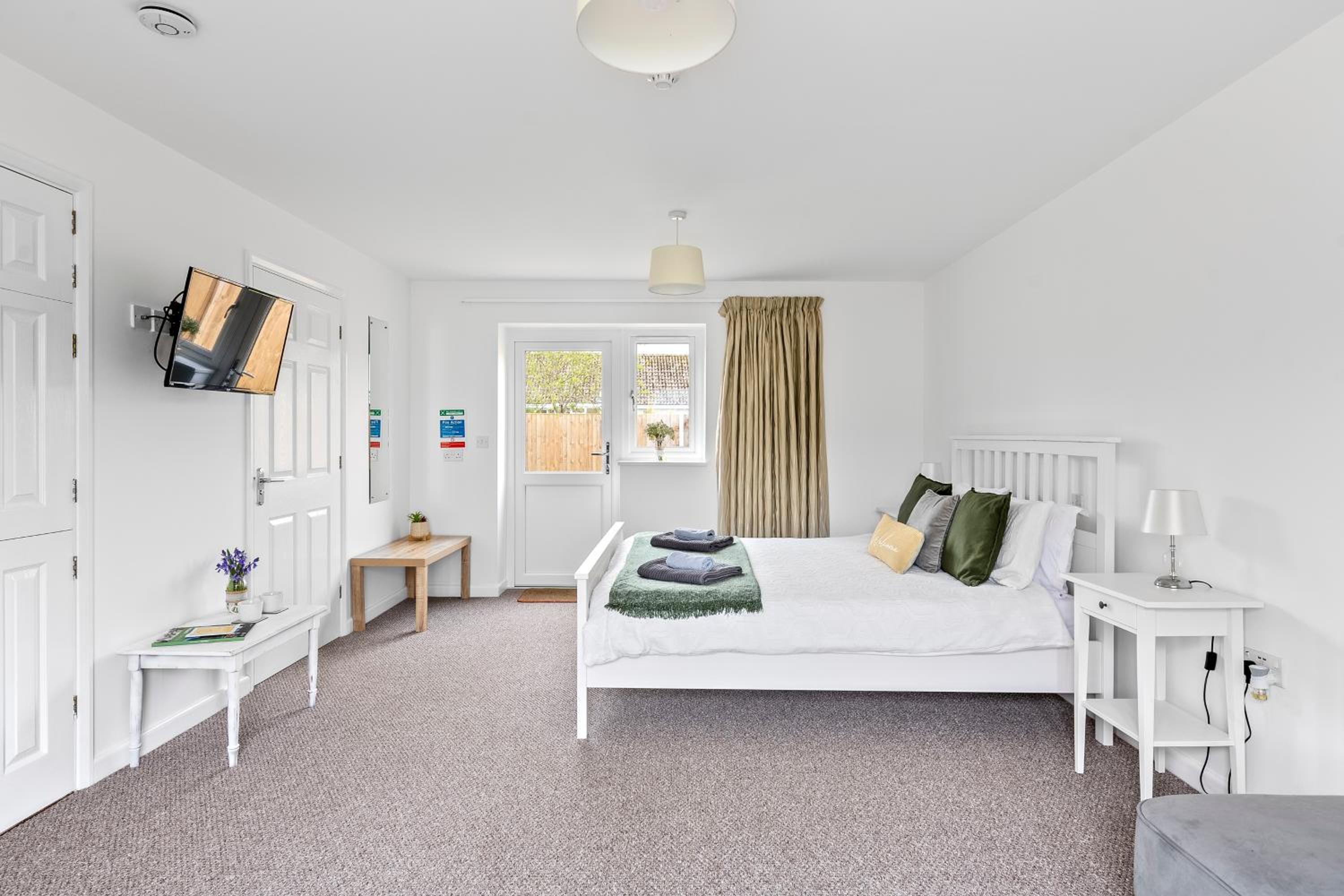 Photo 63