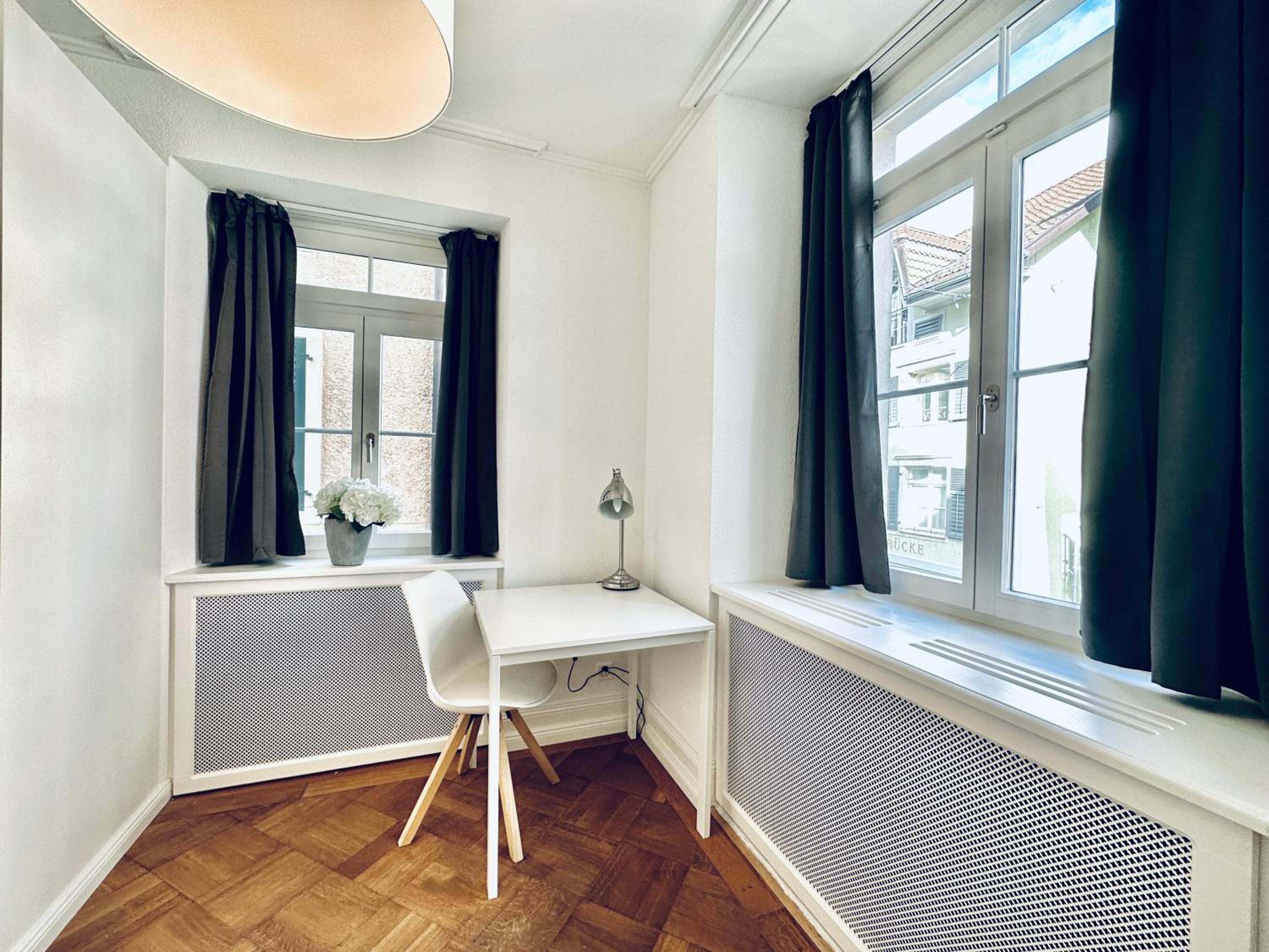 Business Apartment ZIMMERzuVERMIETEN in Solothurn view 3
