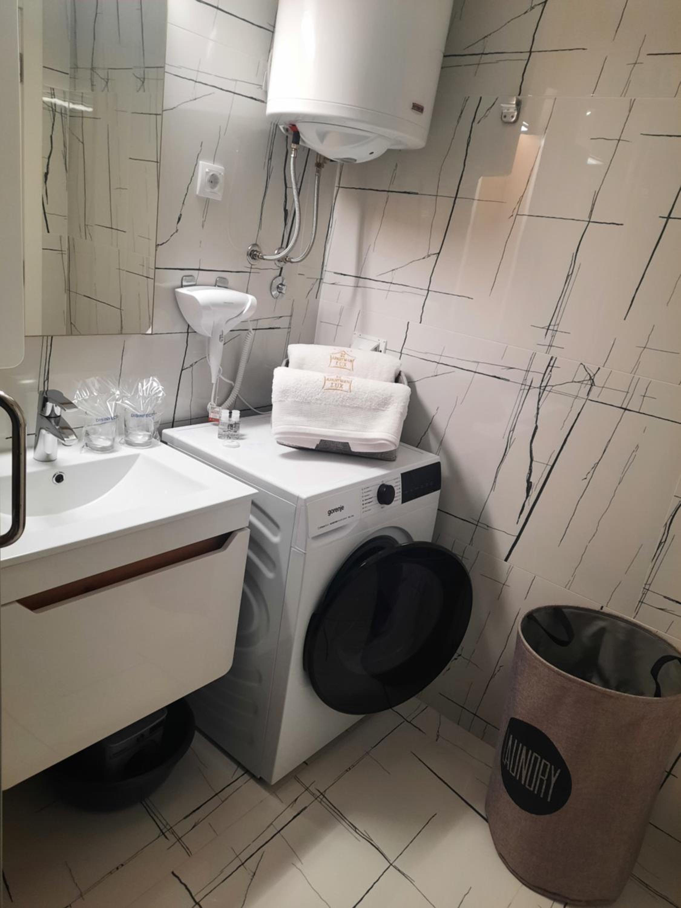 Apartman Lux-besplatno korišćenje zasebne garaže