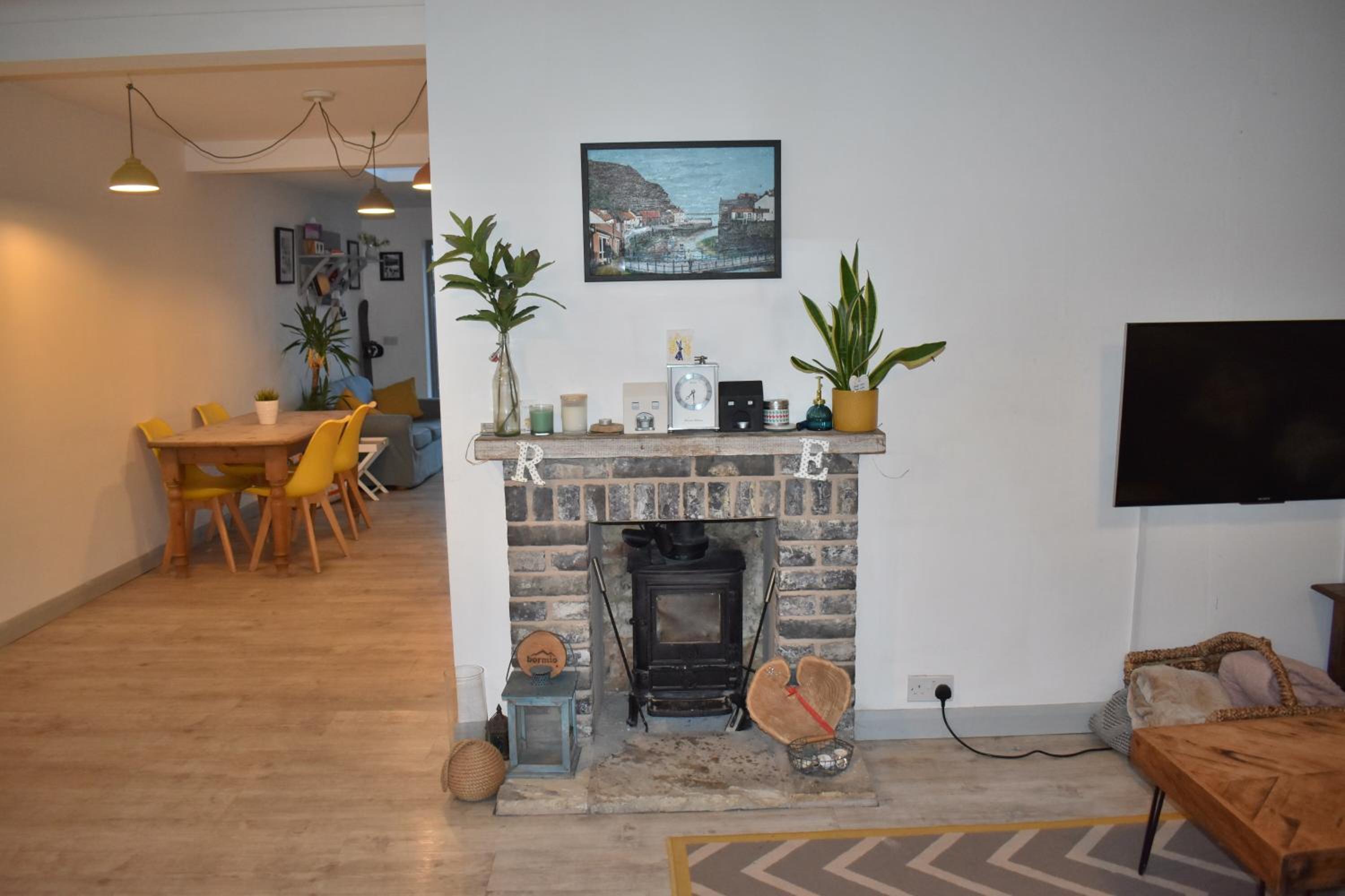 Chichester House I Free Parking I Nearby Beaches I Chichester Holiday Properties view 4