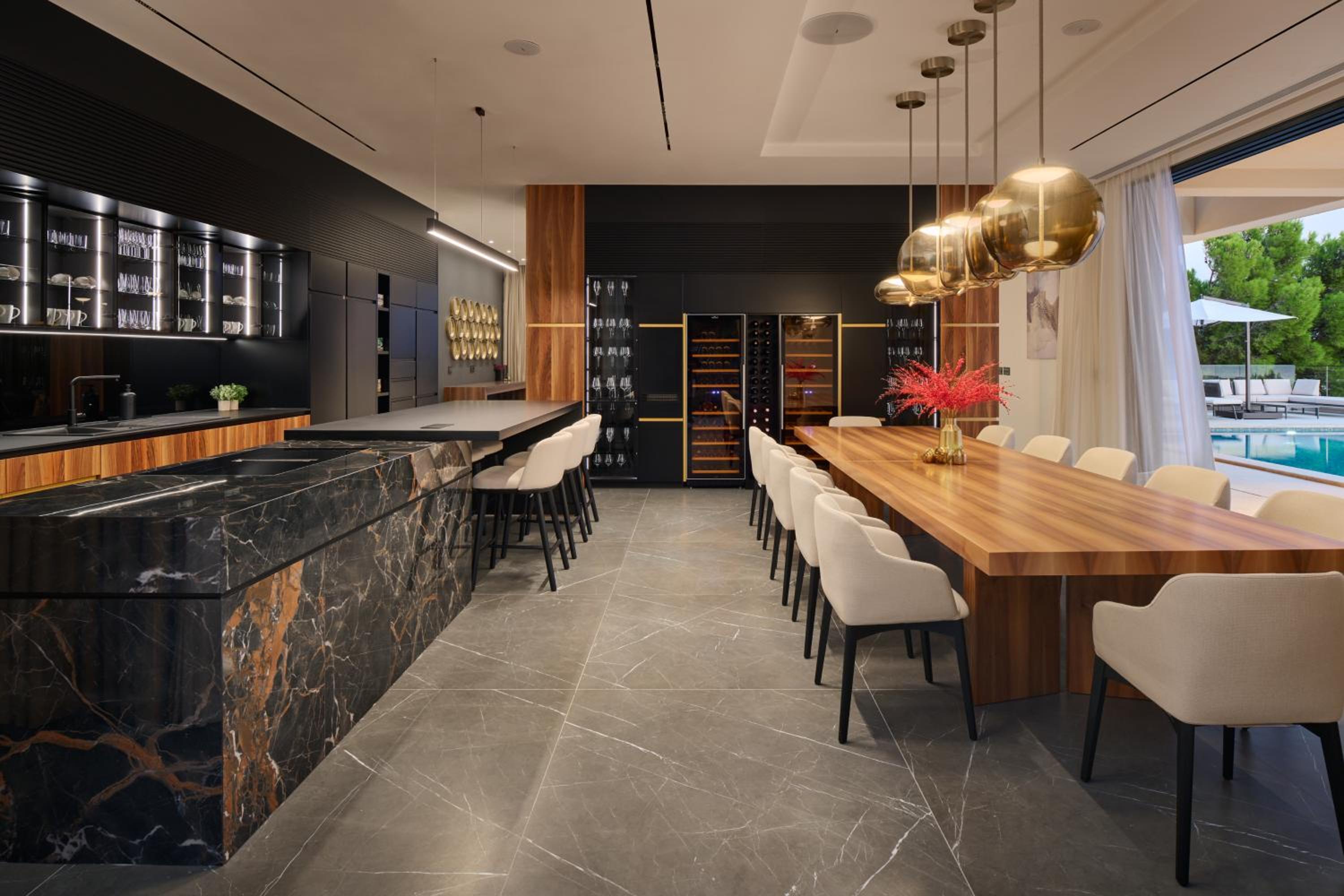 dining