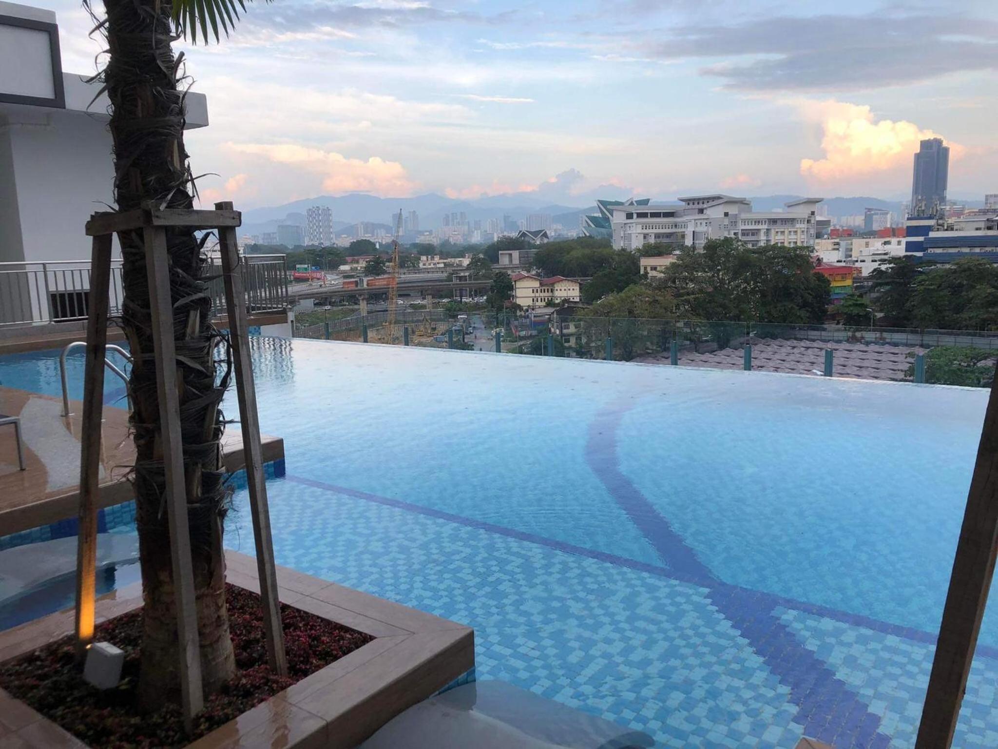 TR Residence 3R2B Serviced Apt 5-6pax HKL,IJN,PWTC KL