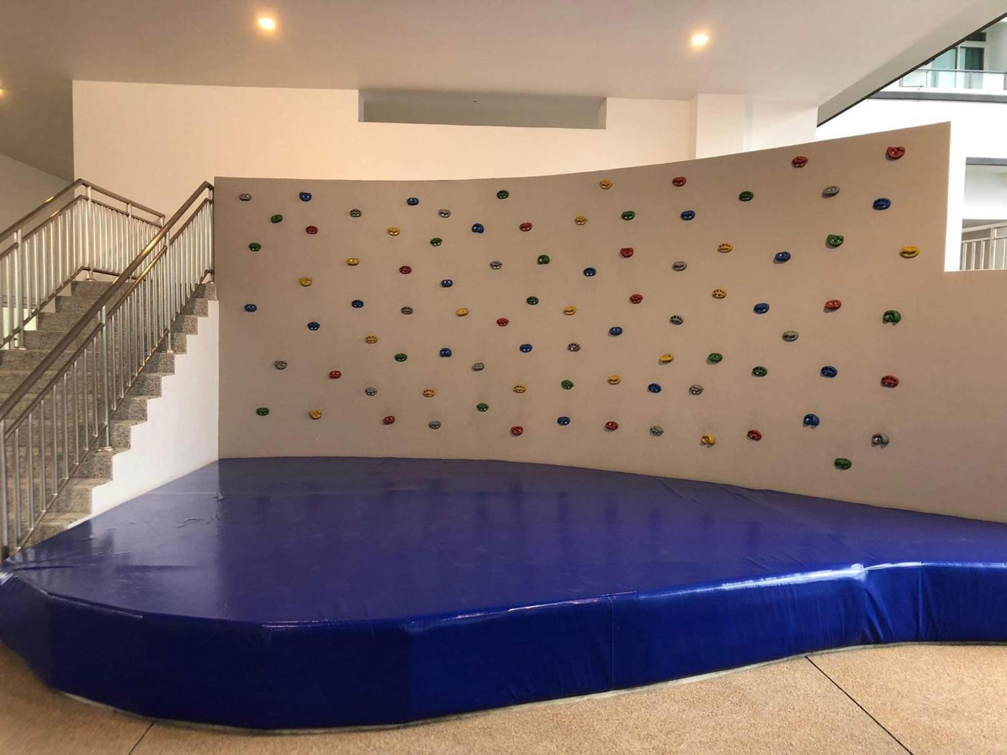 TR Residence 3R2B Serviced Apt 5-6pax HKL,IJN,PWTC KL