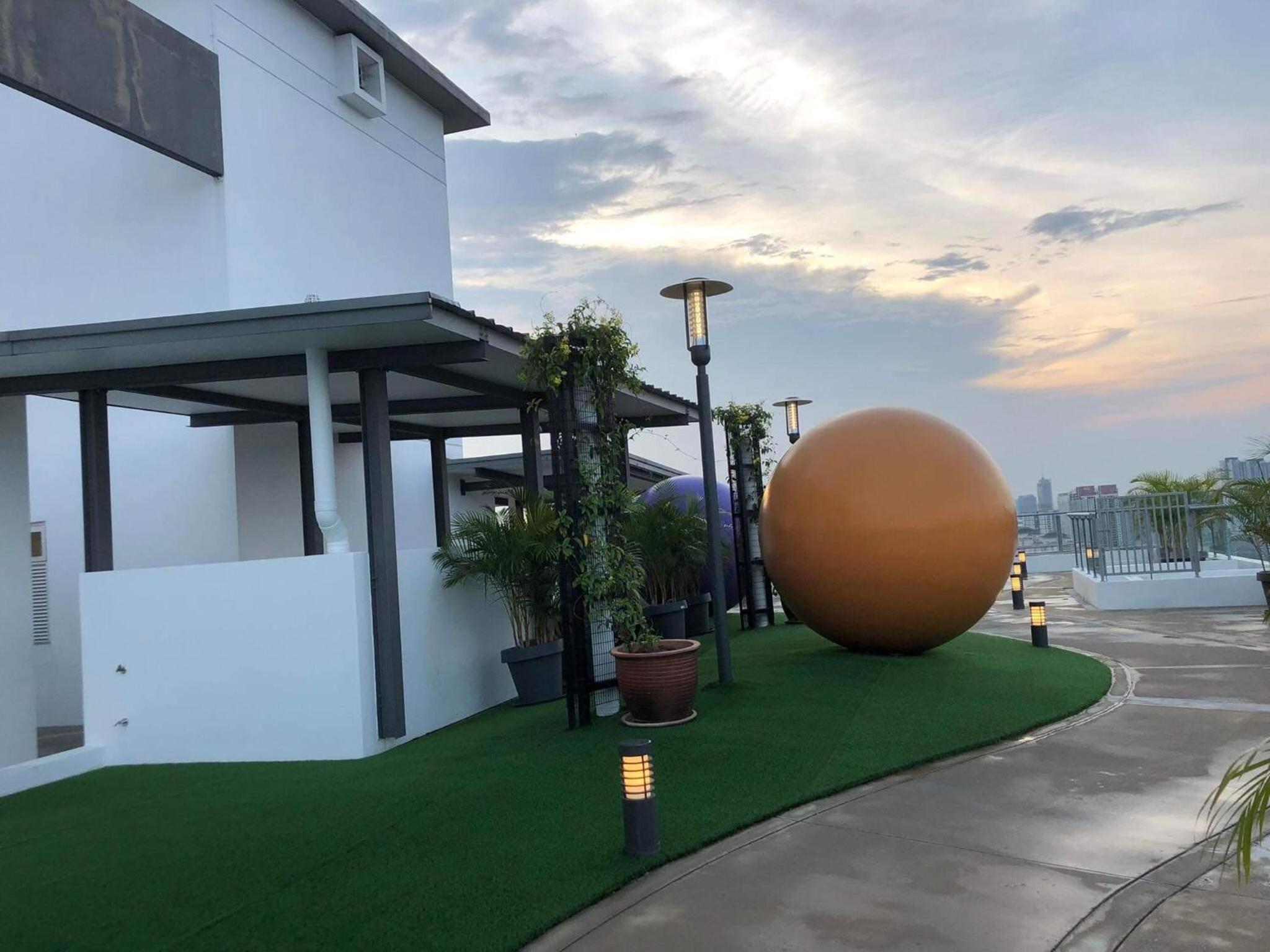 TR Residence 3R2B Serviced Apt 5-6pax HKL,IJN,PWTC KL