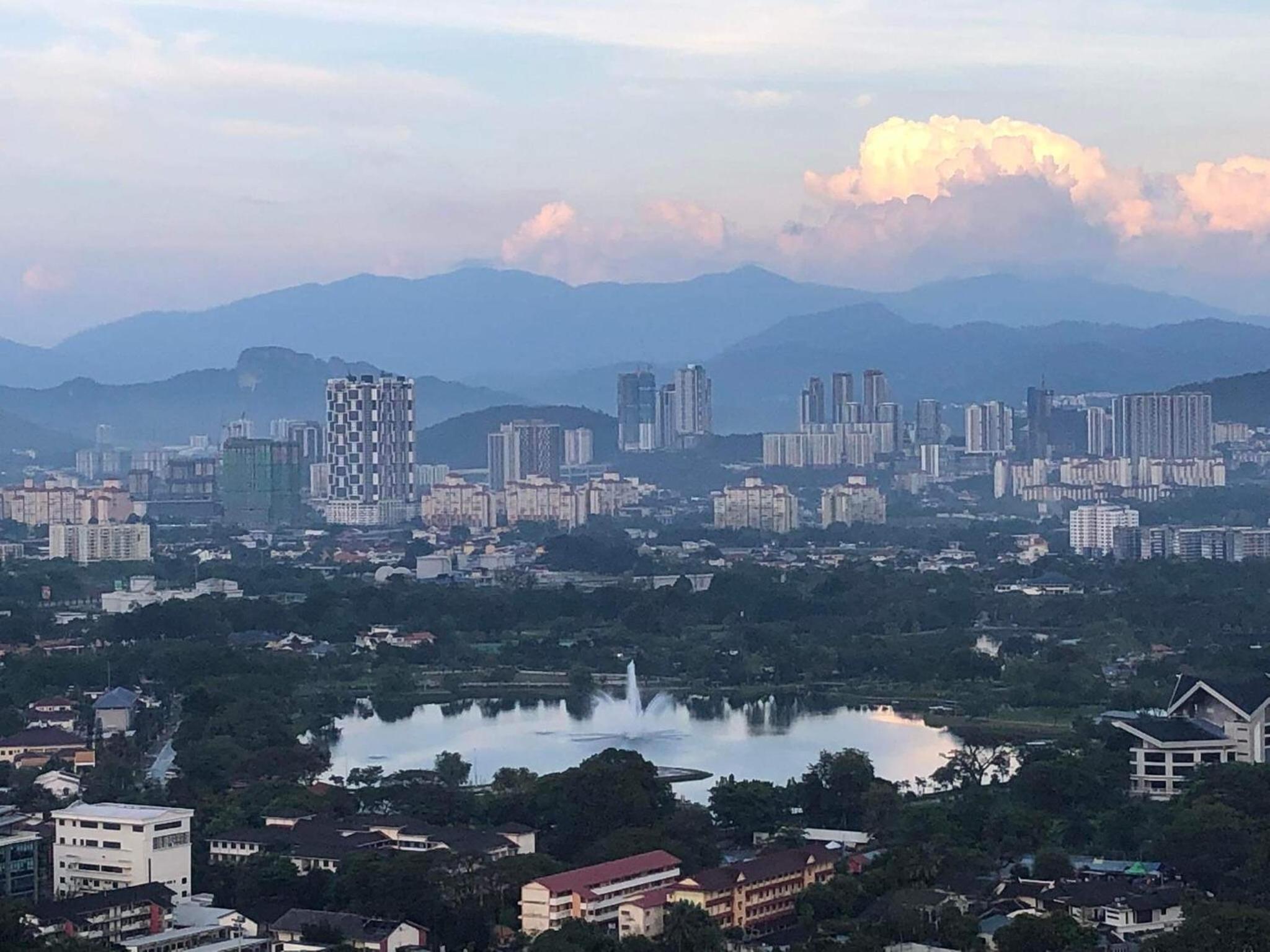 TR Residence 3R2B Serviced Apt 5-6pax HKL,IJN,PWTC KL