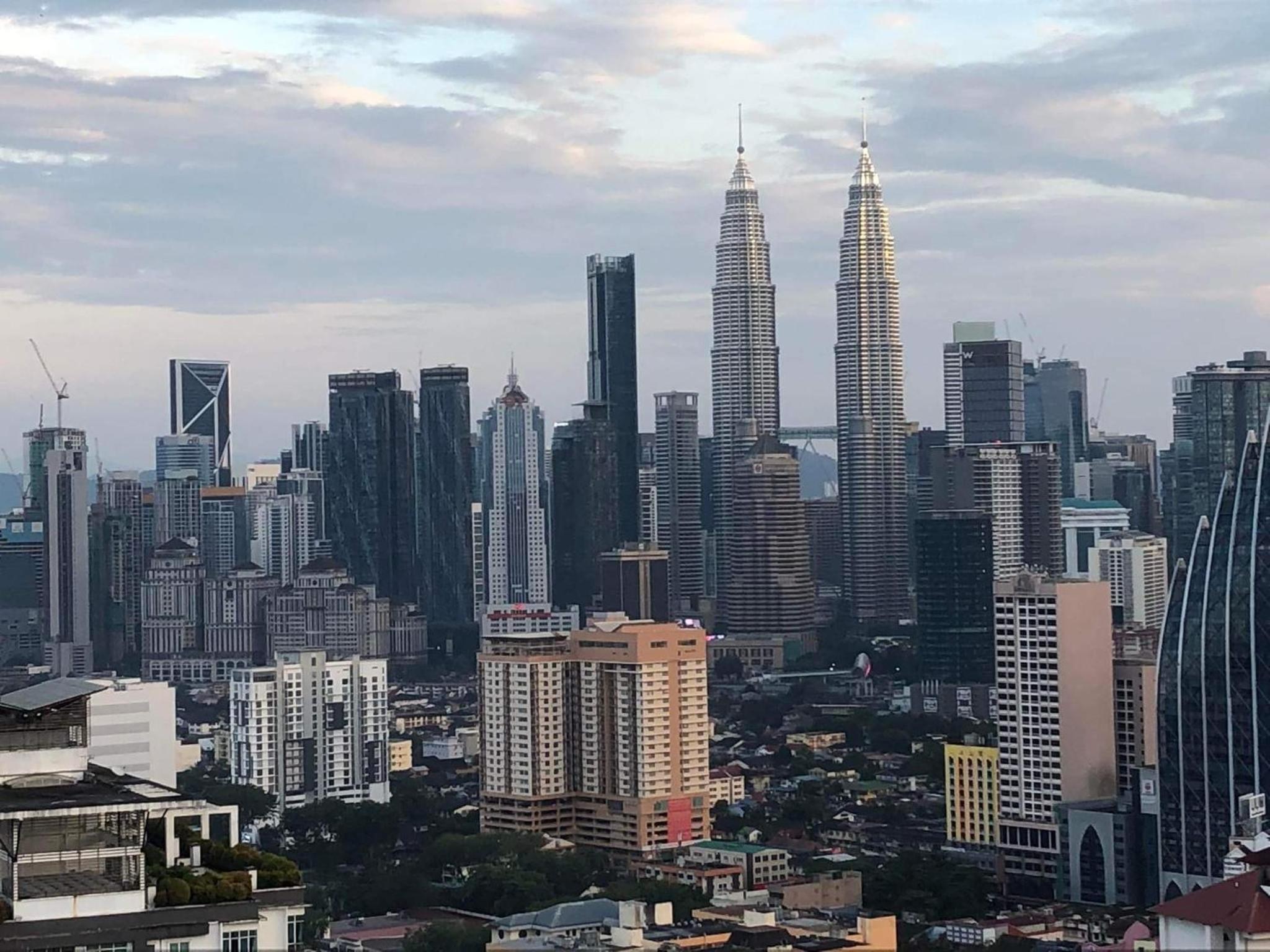 TR Residence 3R2B Serviced Apt 5-6pax HKL,IJN,PWTC KL