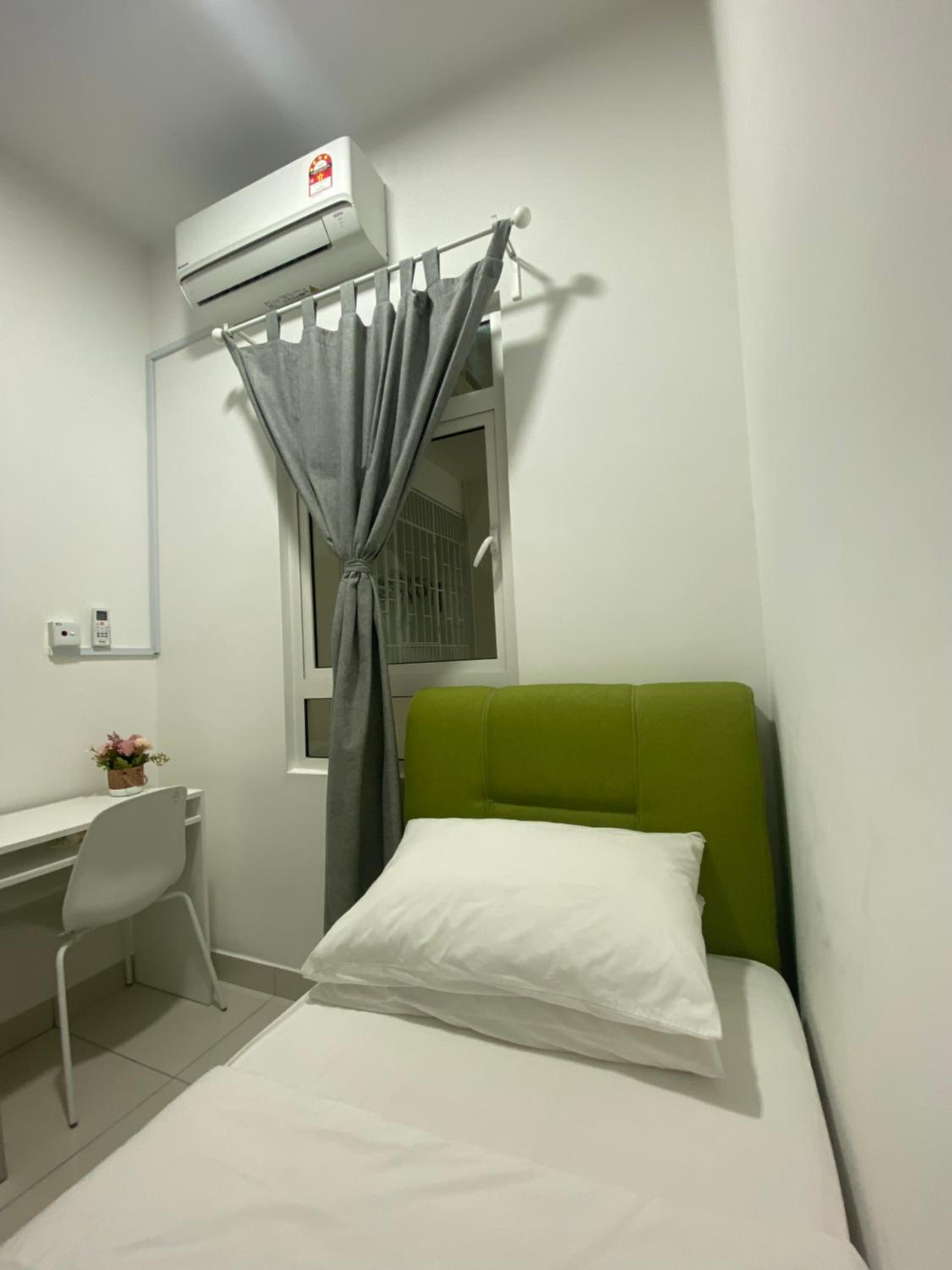 TR Residence 3R2B Serviced Apt 5-6pax HKL,IJN,PWTC KL
