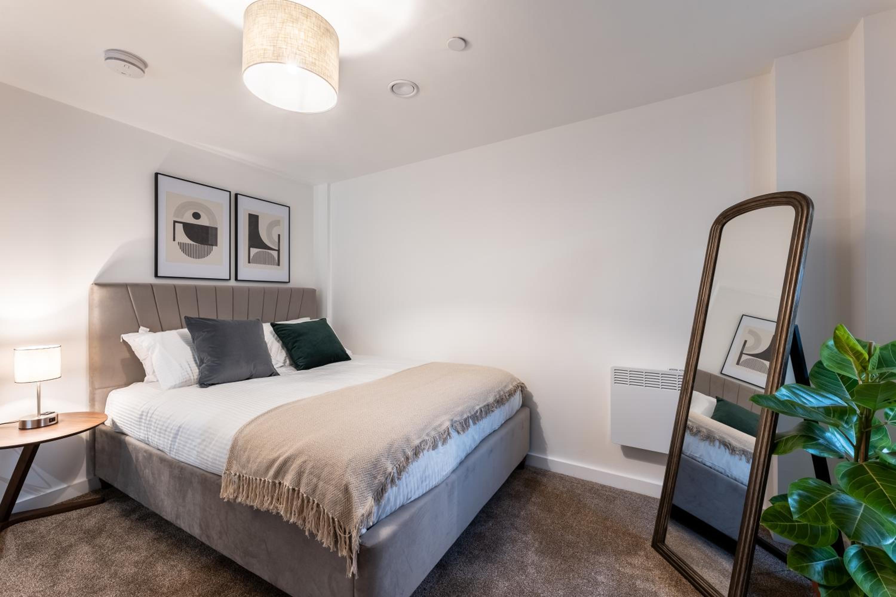 Stay Kula Manchester - City Centre