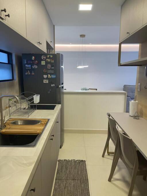 Apto confortável pertinho do mar