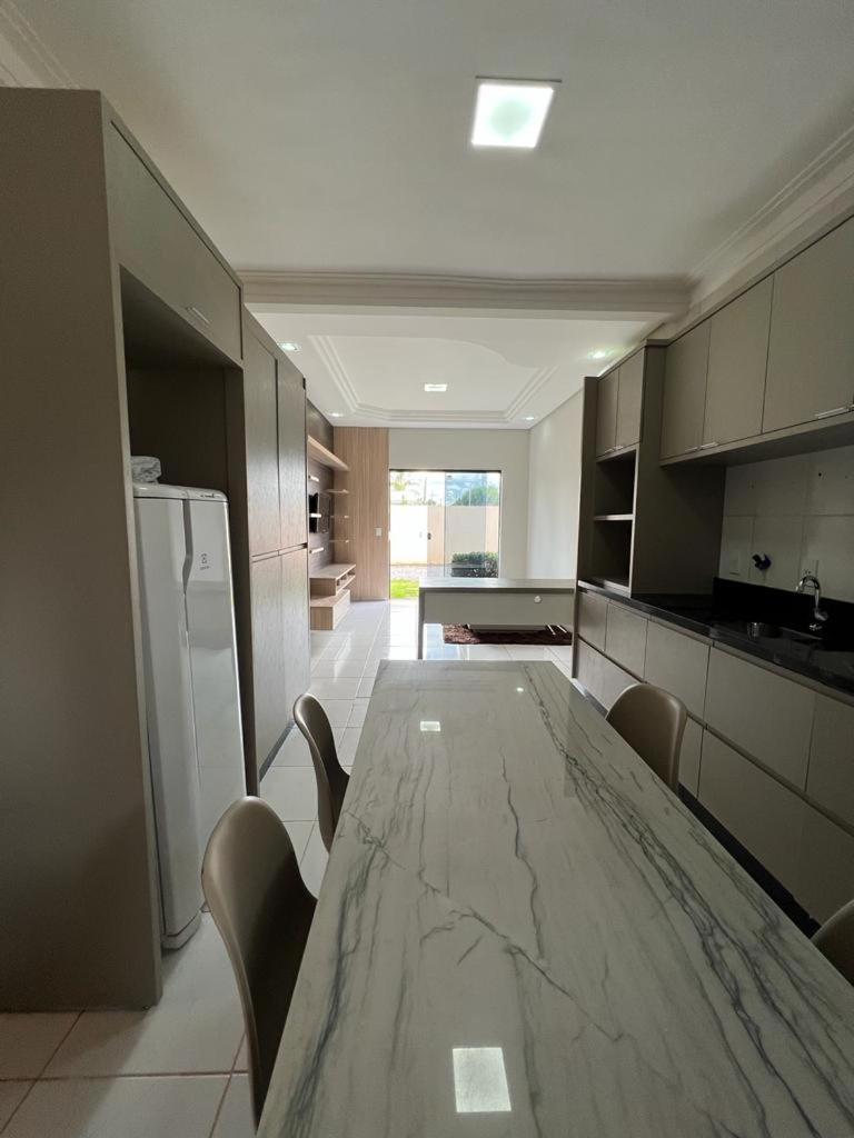 Casa Maravilhosa em condominio