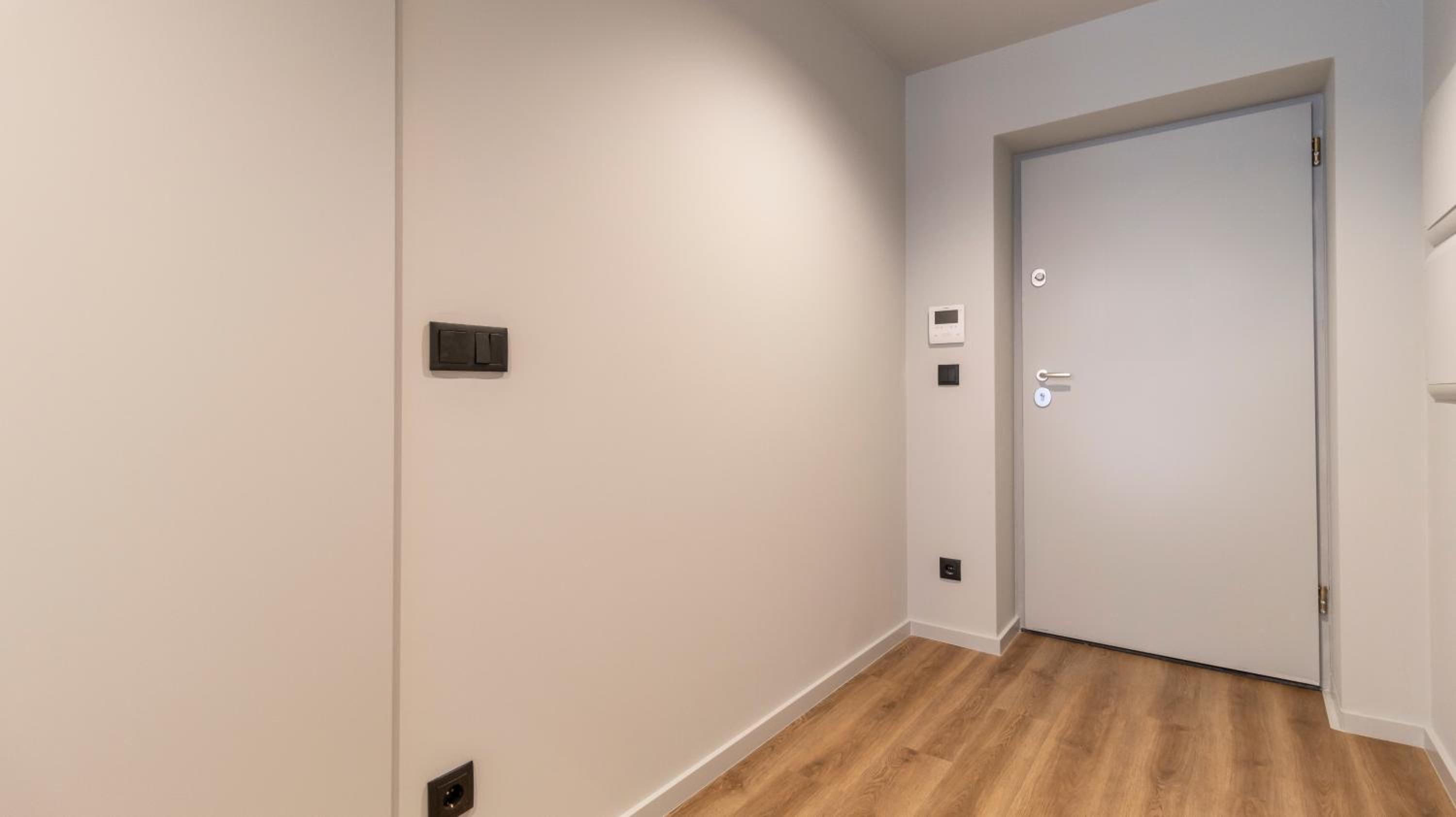 RUAH Apartments by LovelyStay