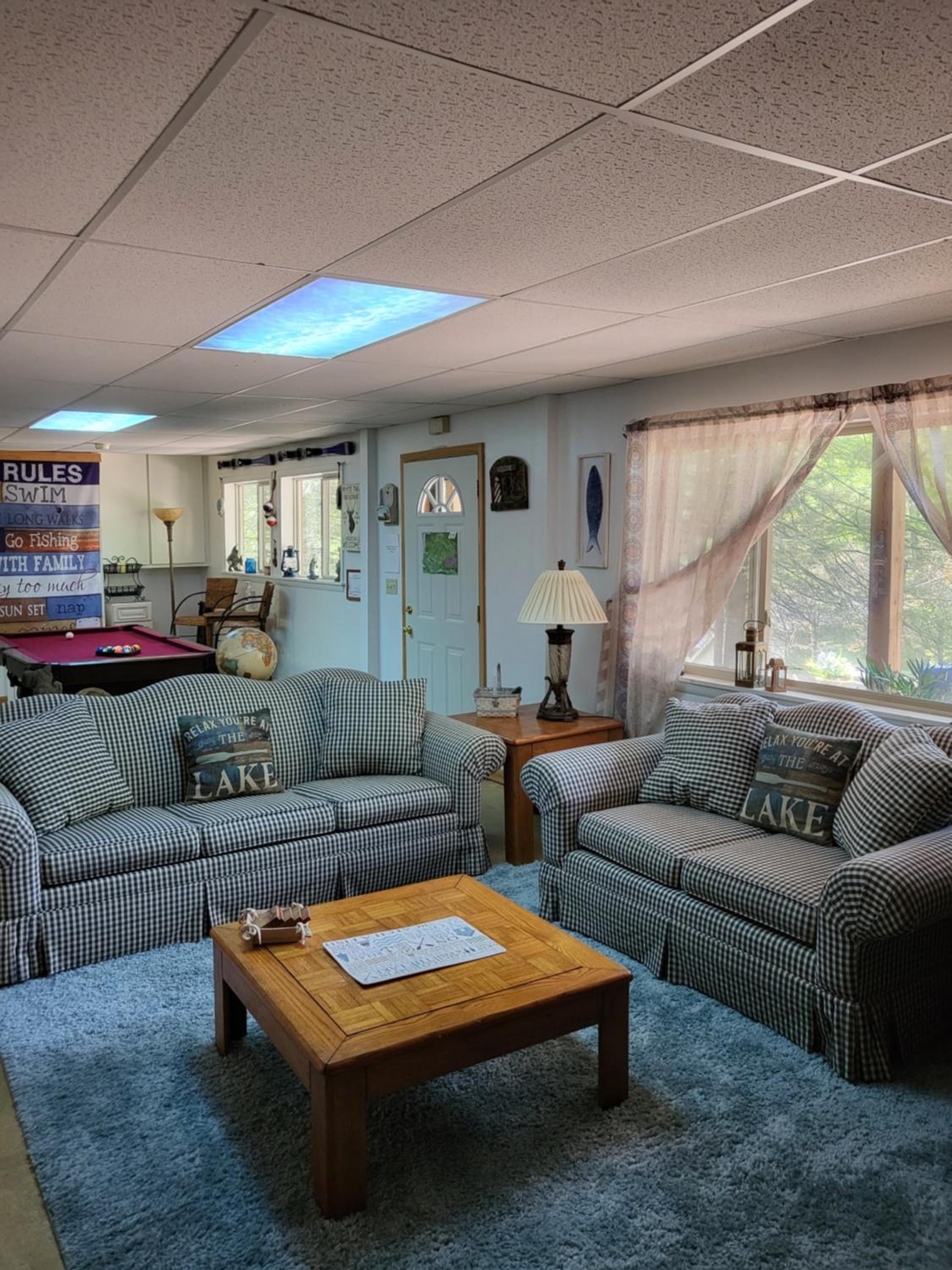 lounge