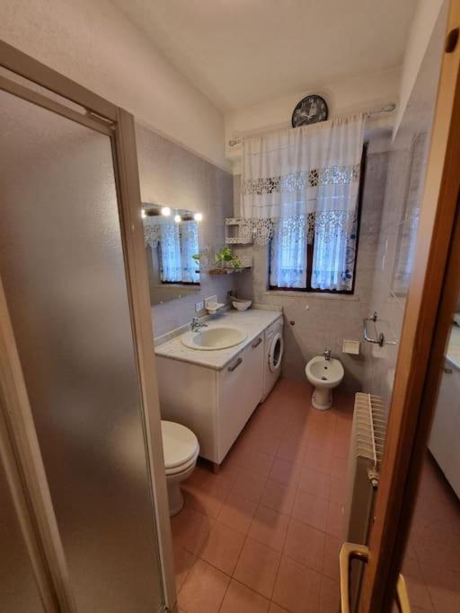Appartamento a Monclassico en Monclassico — bathroom
