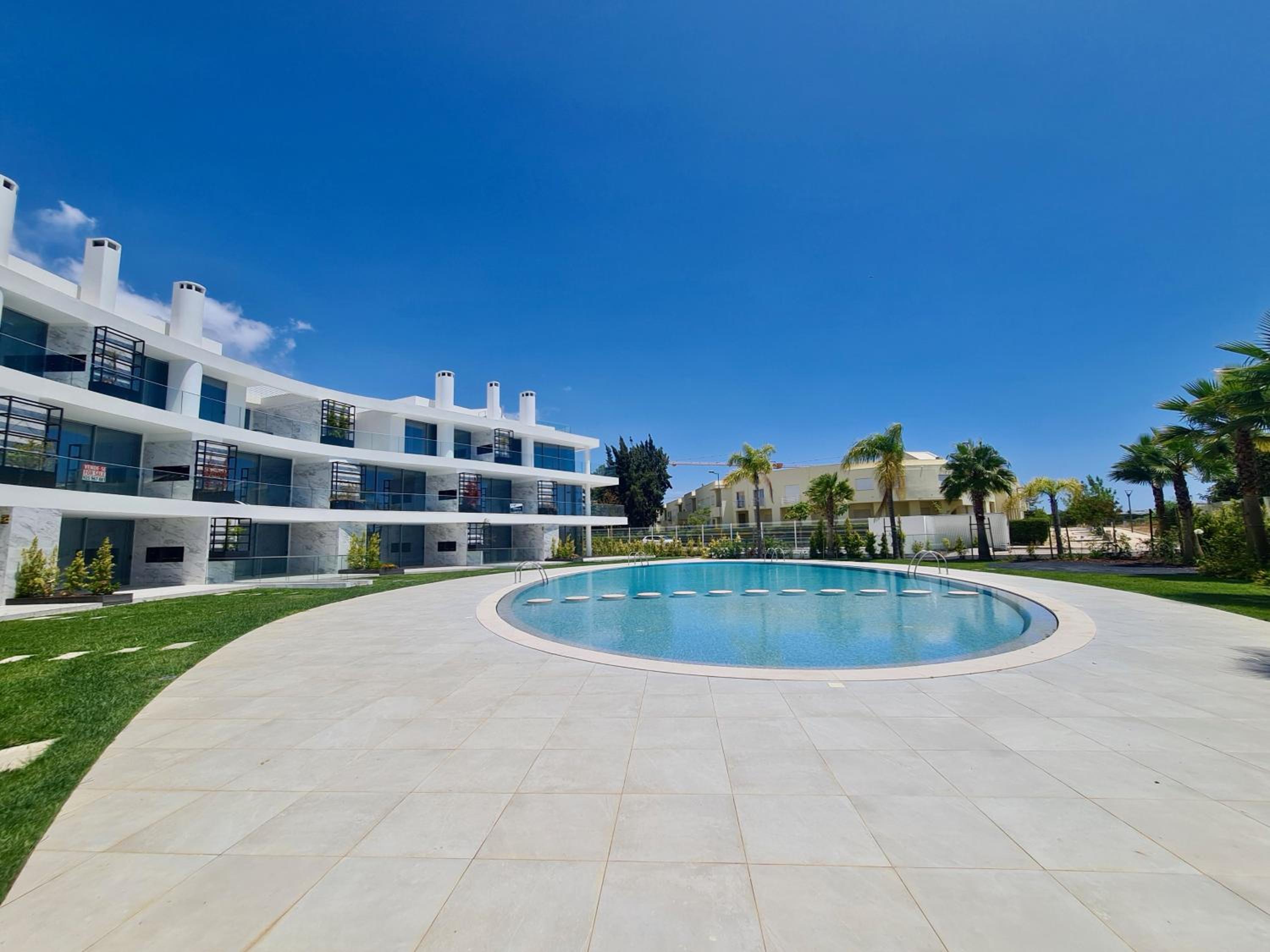 Lake 24 B3 - CleverDetails, Luxury 2 bedroom apartment located in a short walking distance to the Marina, Falesia Beach and supermarket view 4