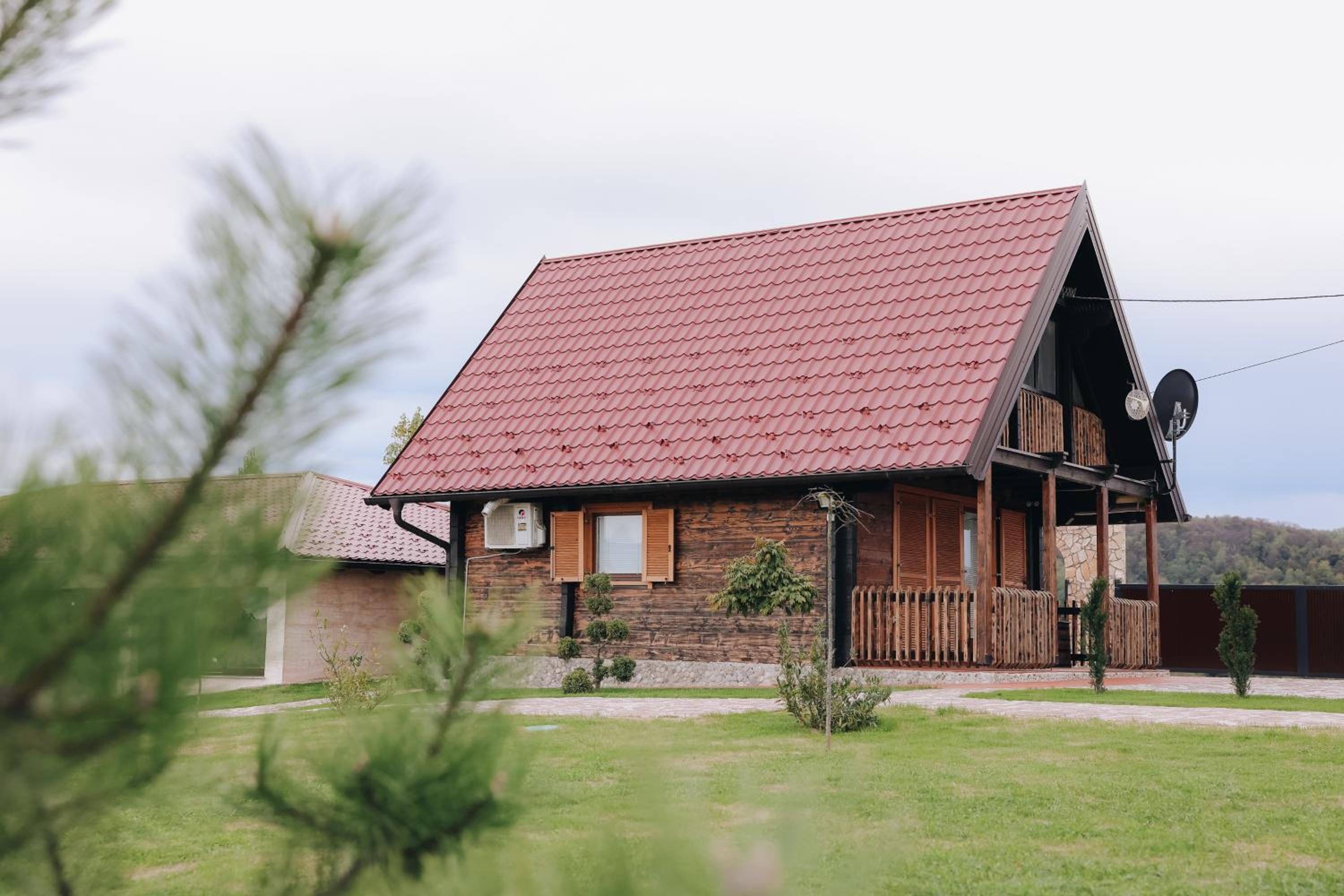 Hill Residence