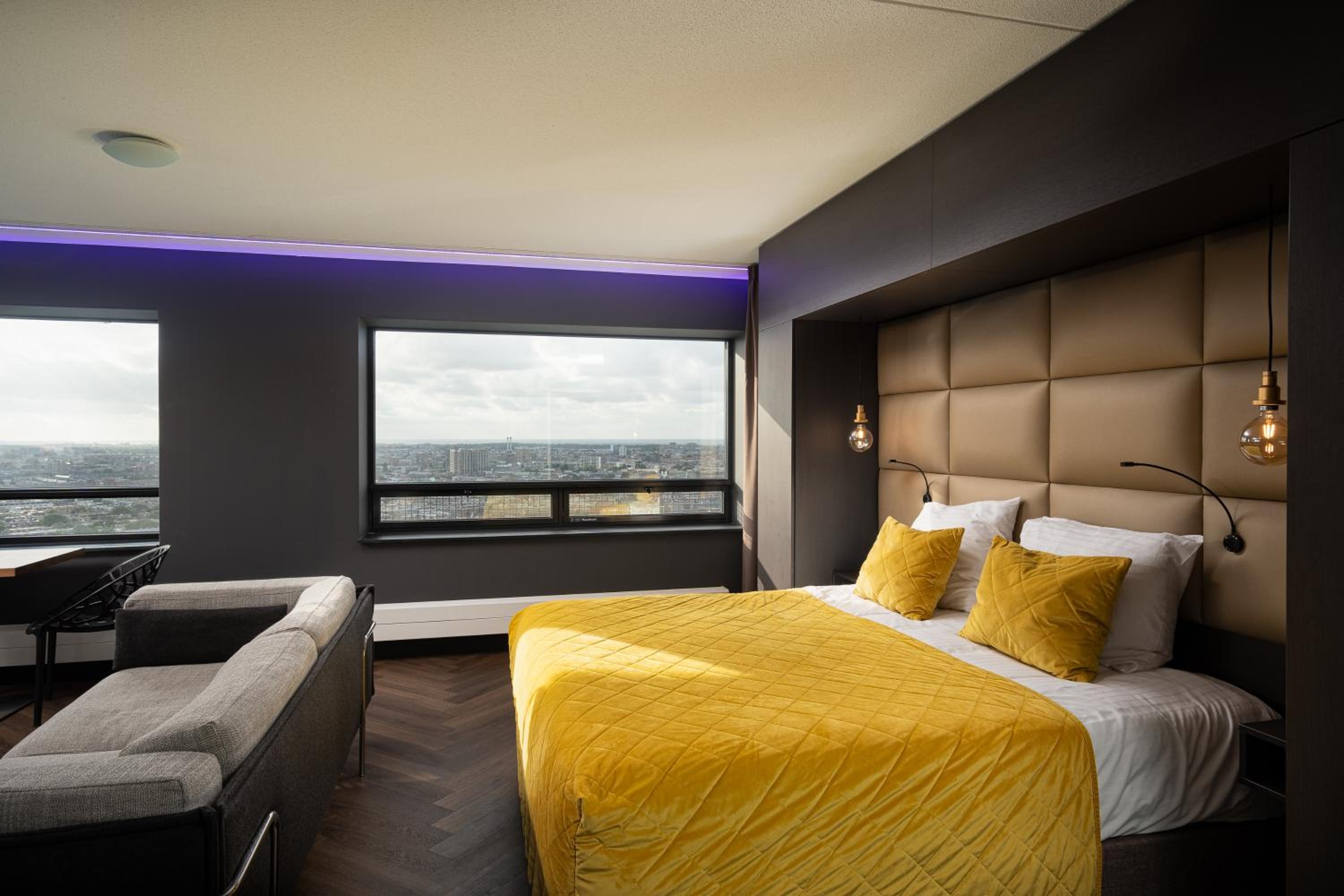 The Penthouse At The Hague Tower