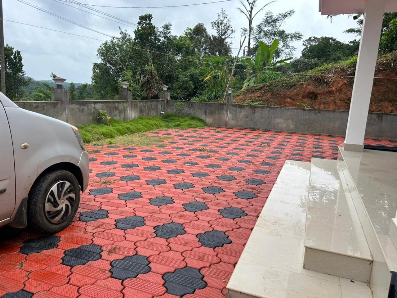 MISTY MOUNT VILLA MANANTHAVADY