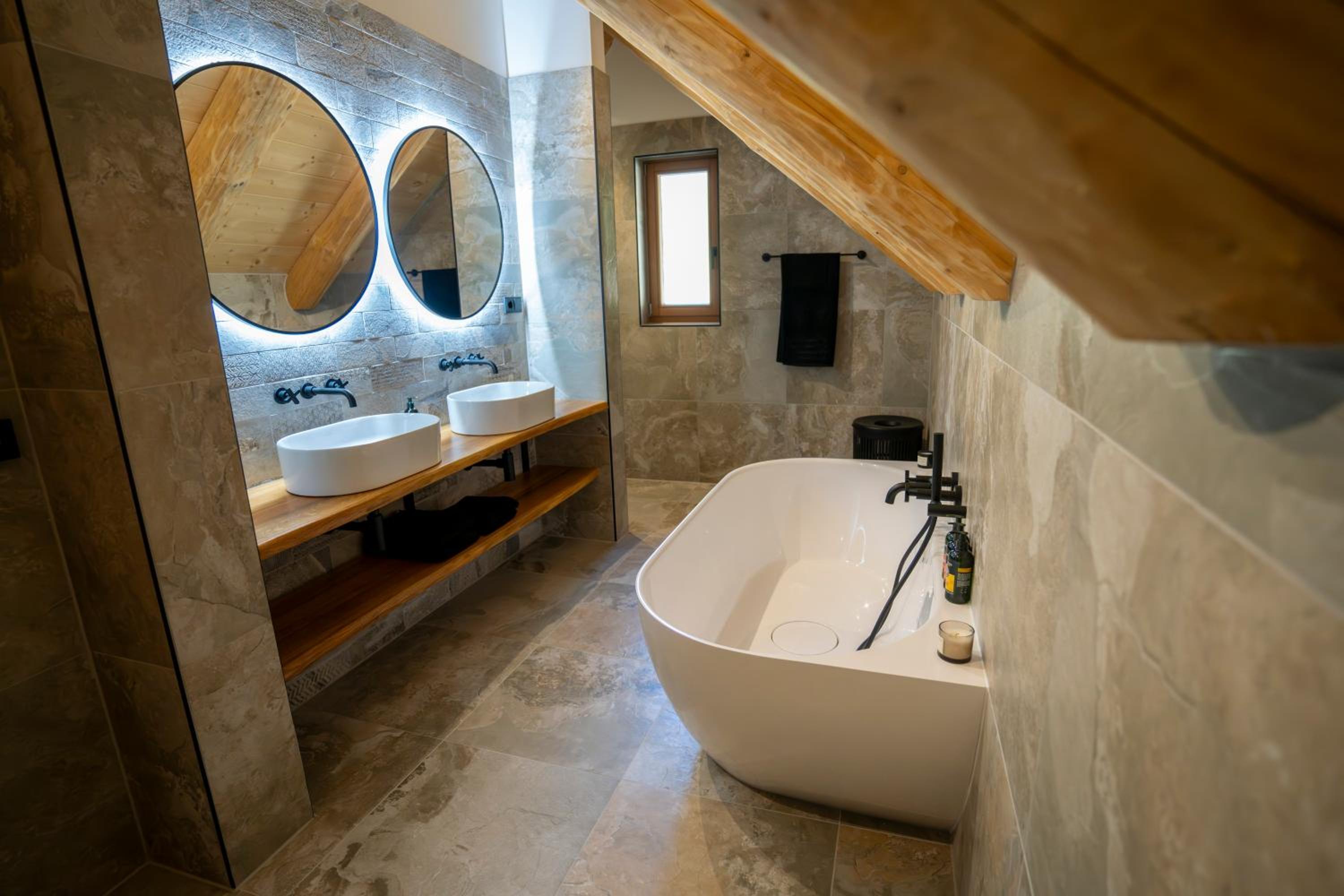 Chalet NON-SENS by L'Occitane