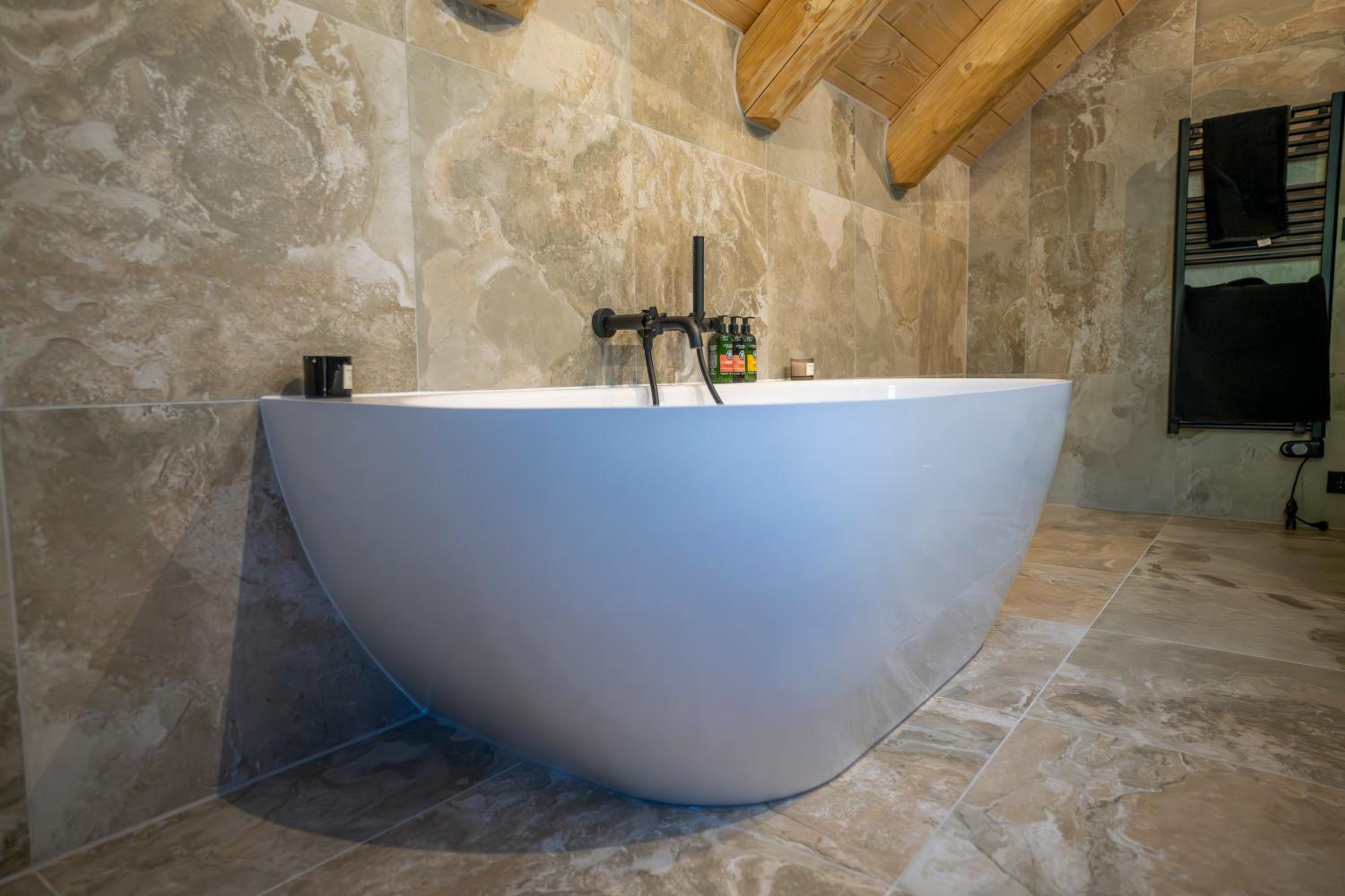 Chalet NON-SENS by L'Occitane