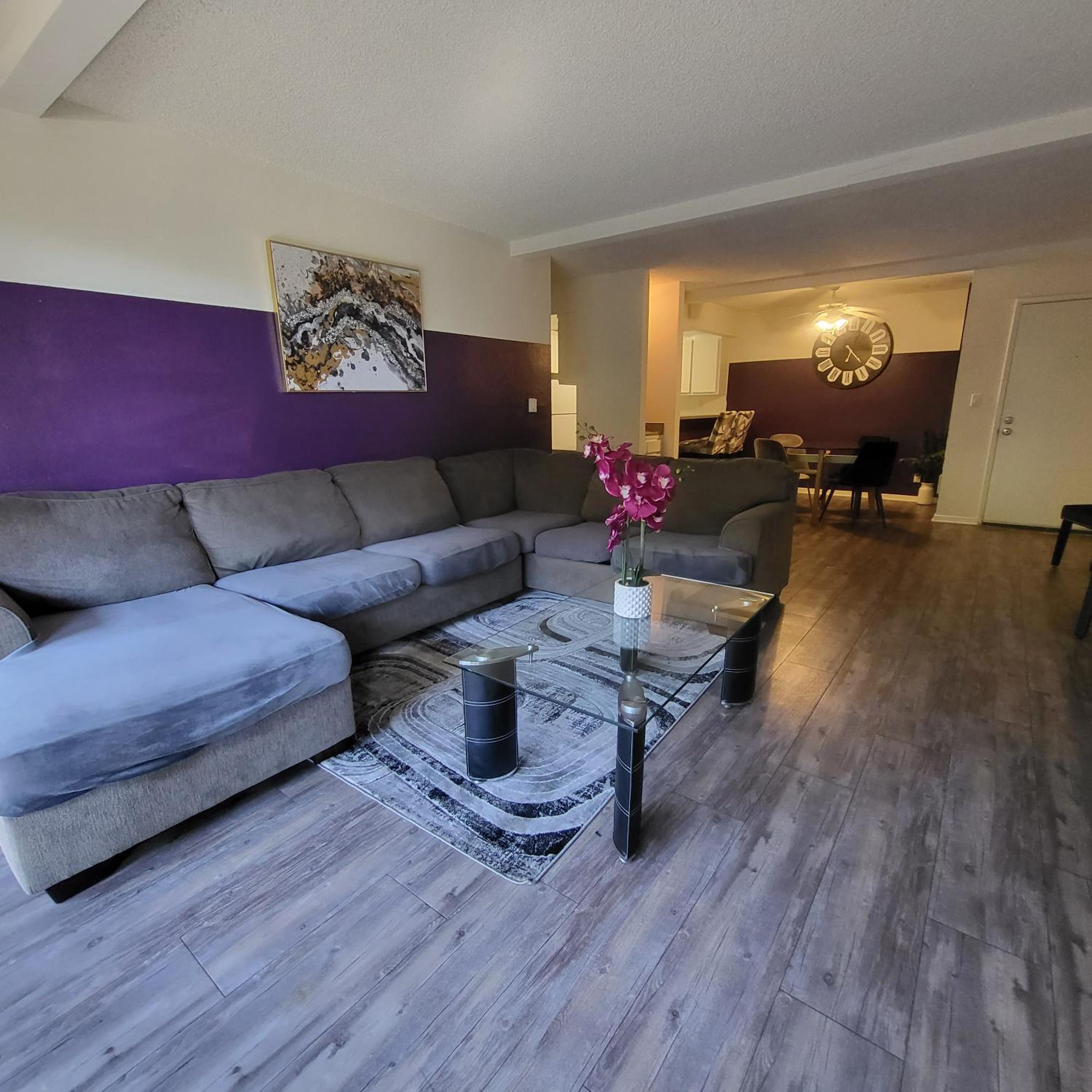 Deluxe Marina 2bdr 2ba Home Must See