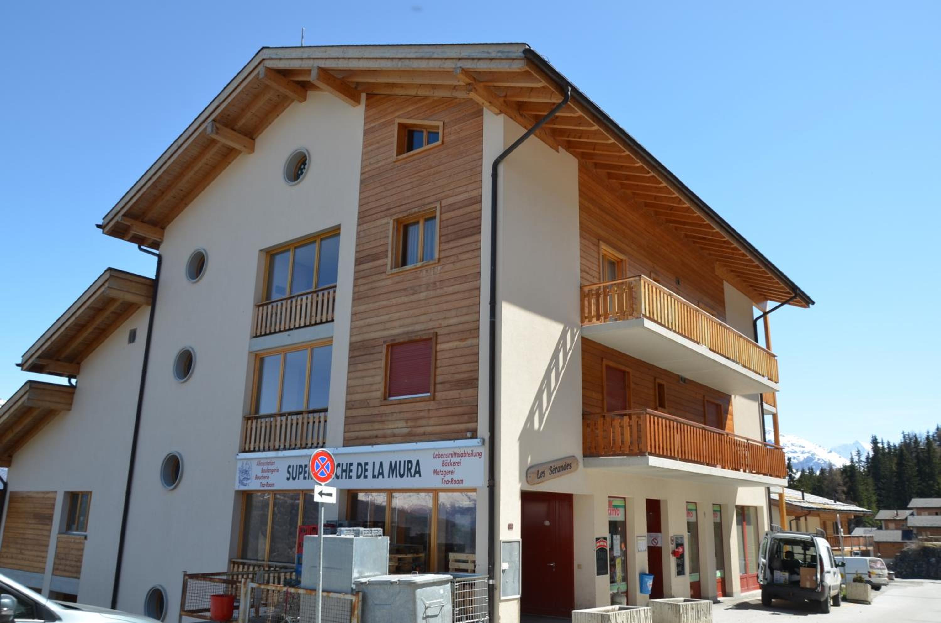 Photo 11