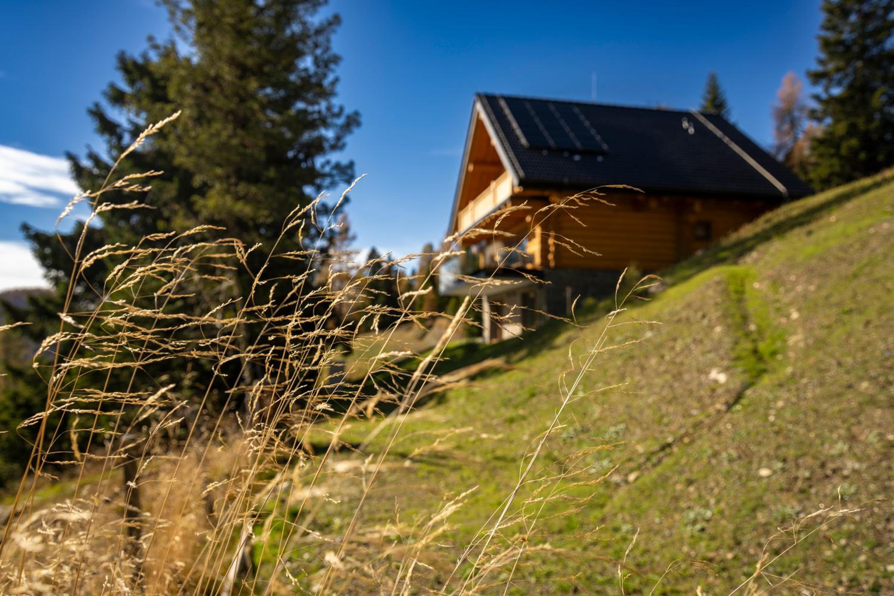 Chalet NON-SENS by L'Occitane