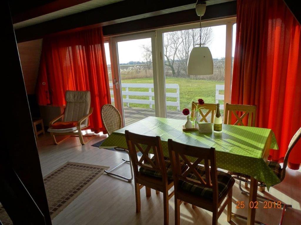 Nurdachhaus PIRATENWEG 131