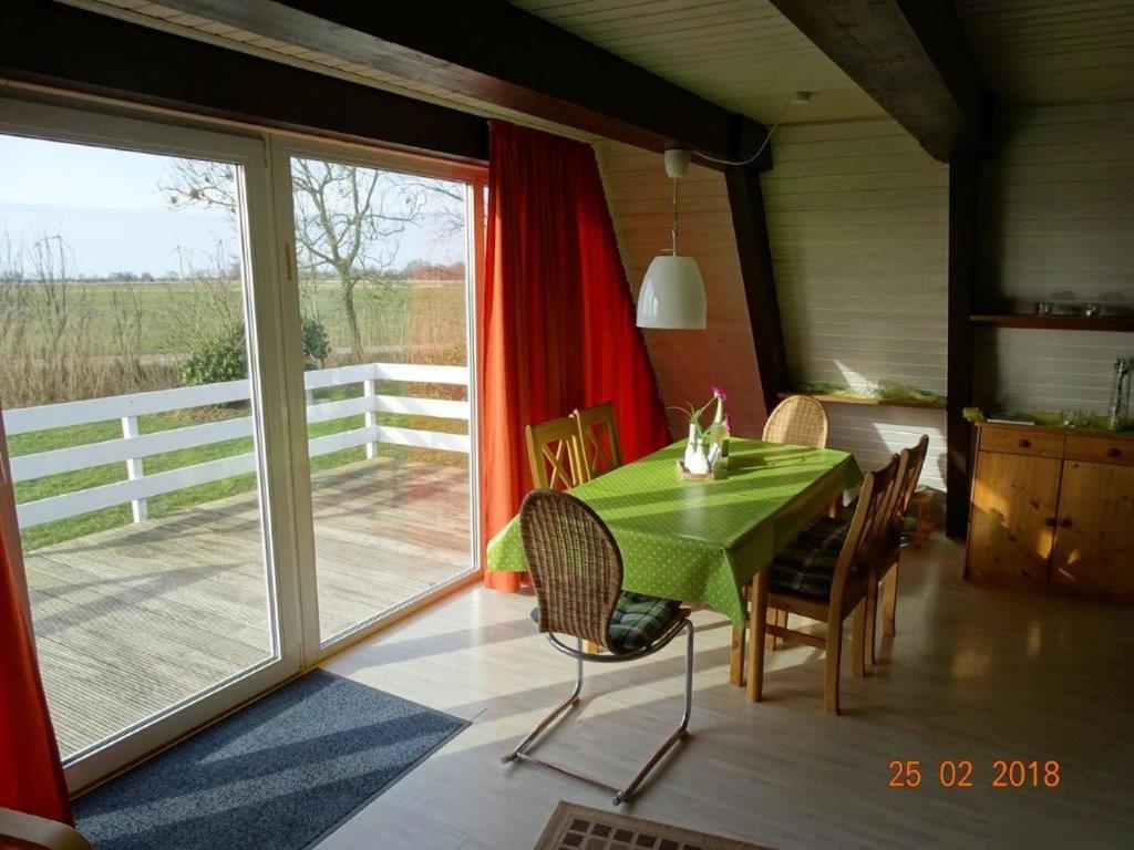 Nurdachhaus PIRATENWEG 131