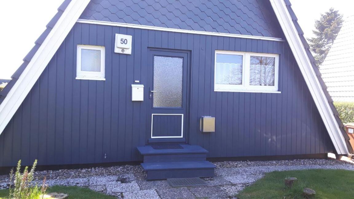 Nurdachhaus HOHER WEG 50