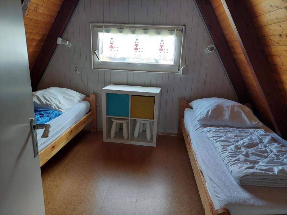 Nurdachhaus HOHER WEG 50