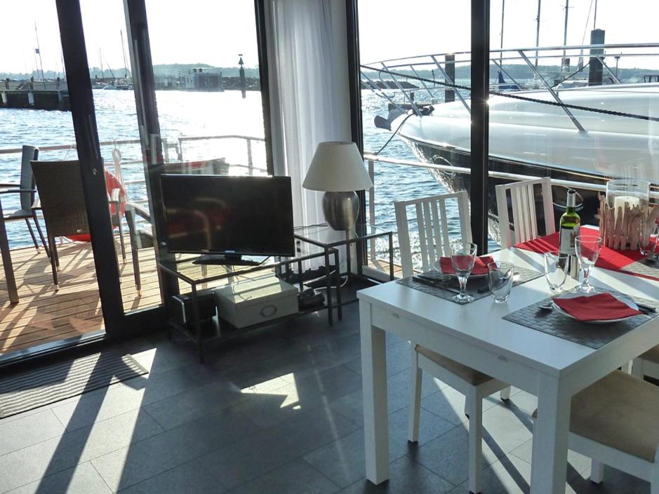 Hausboot Floating 44 in Laboe - Boot 3