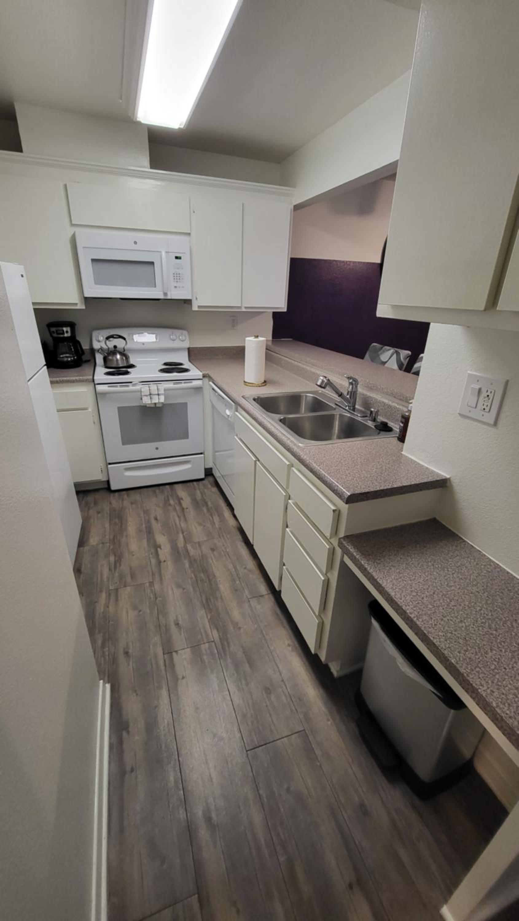 Deluxe Marina 2bdr 2ba Home Must See