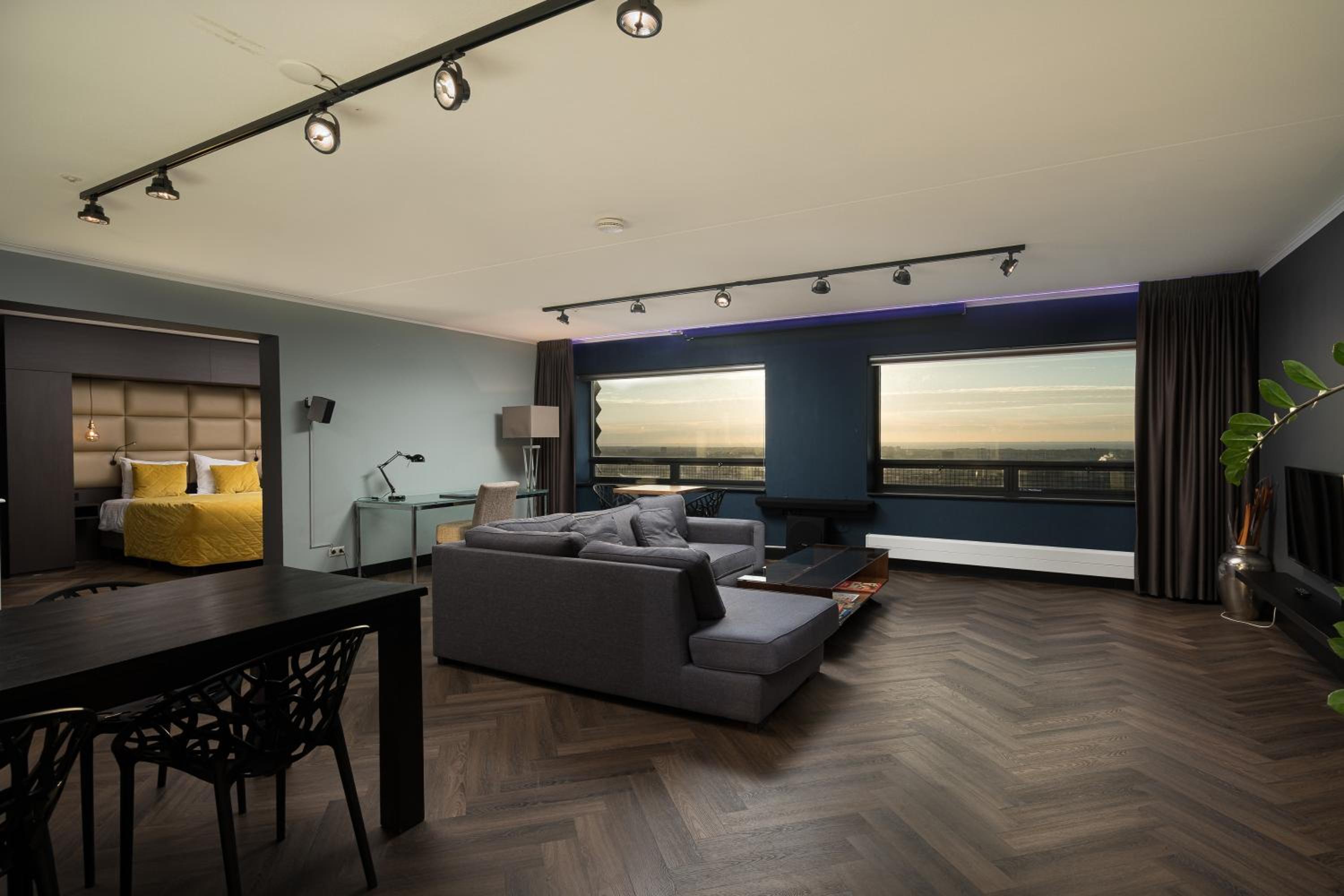 The Penthouse At The Hague Tower
