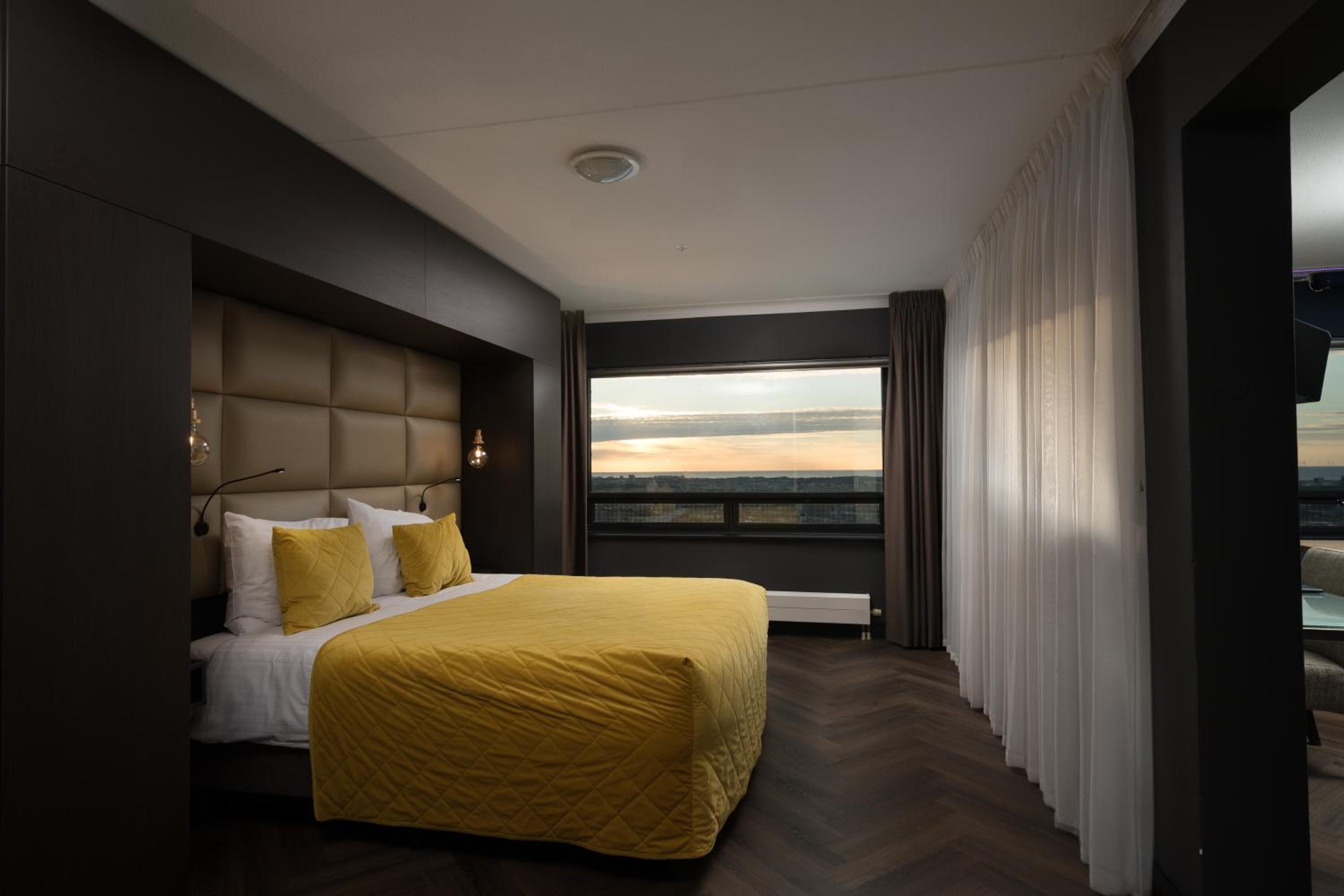 The Penthouse At The Hague Tower