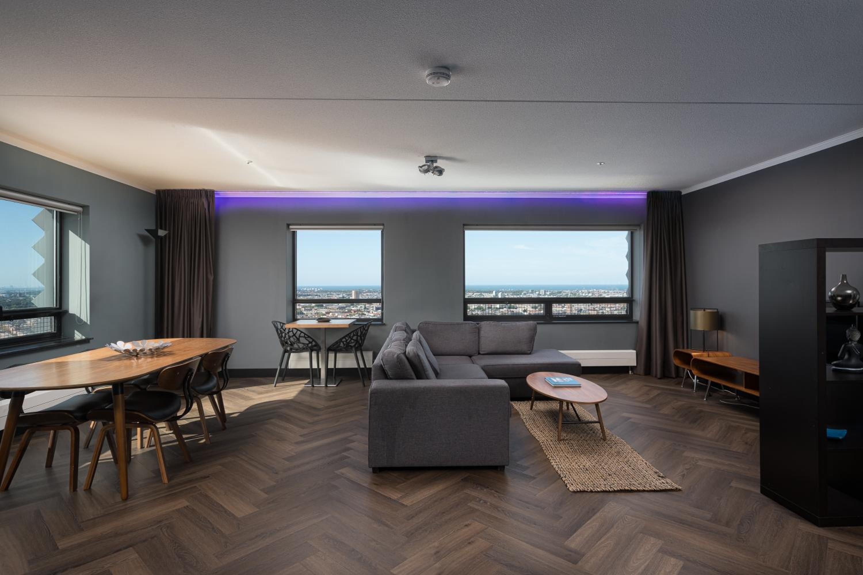 The Penthouse At The Hague Tower
