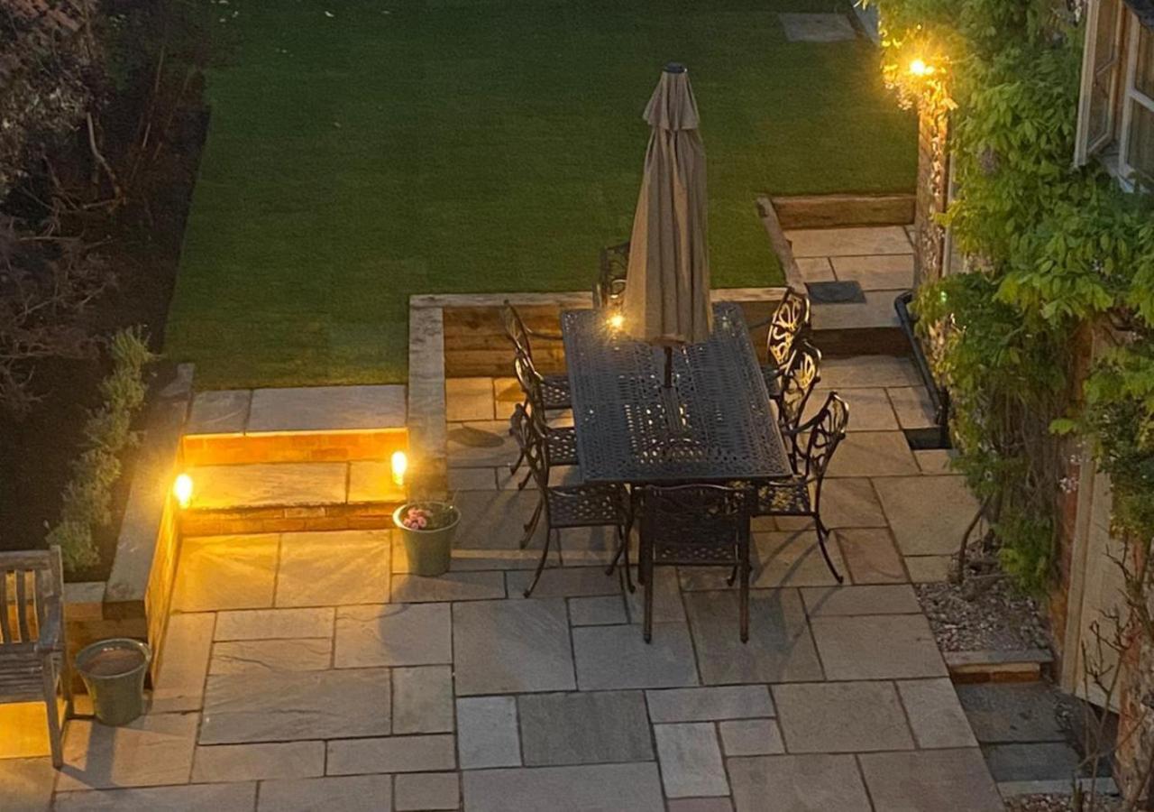 5 Bed in Wighton oc-2179