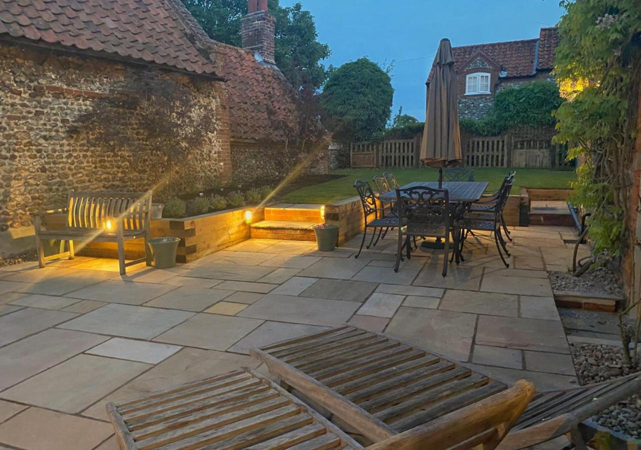 5 Bed in Wighton oc-2179