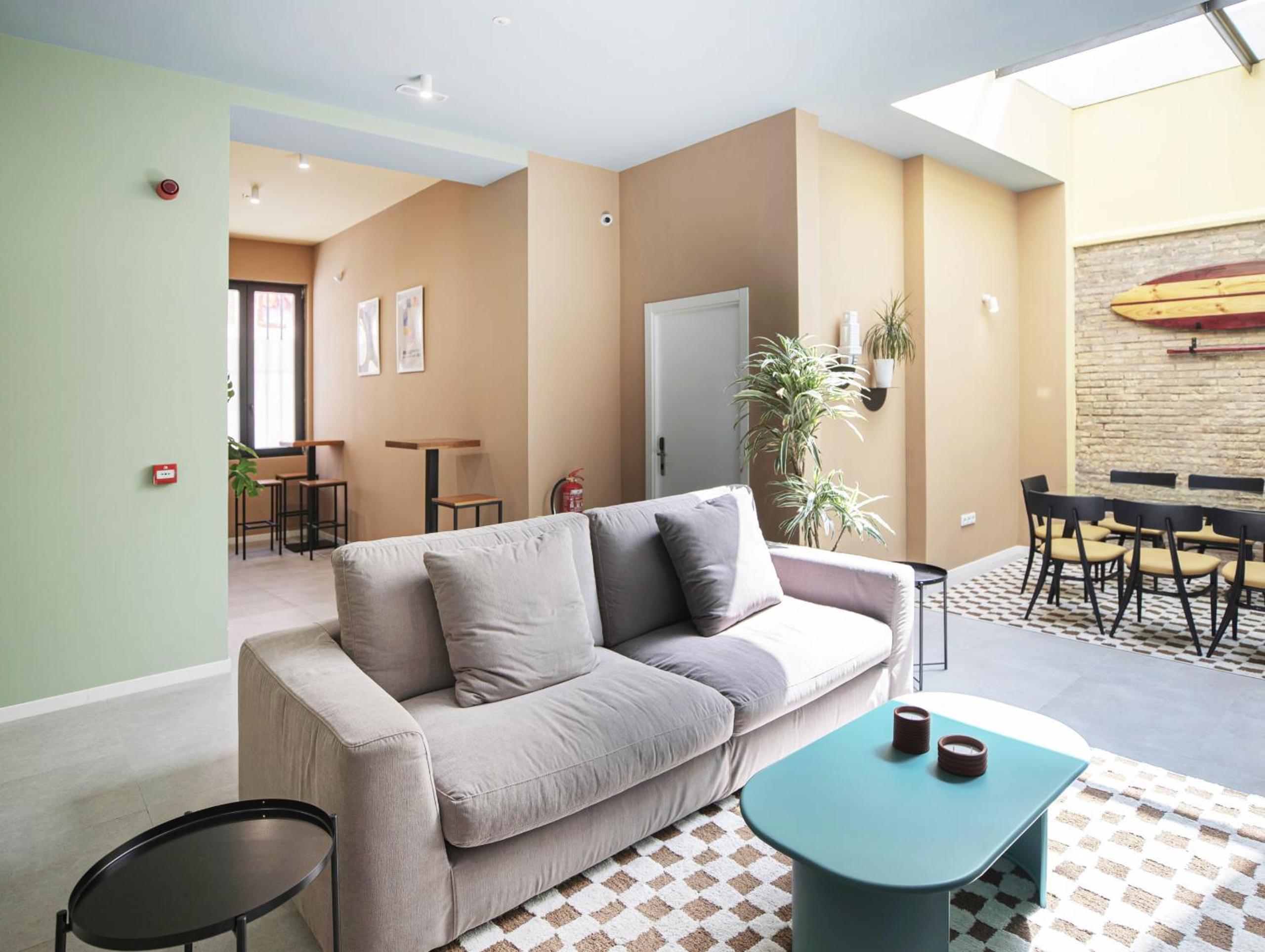 lounge