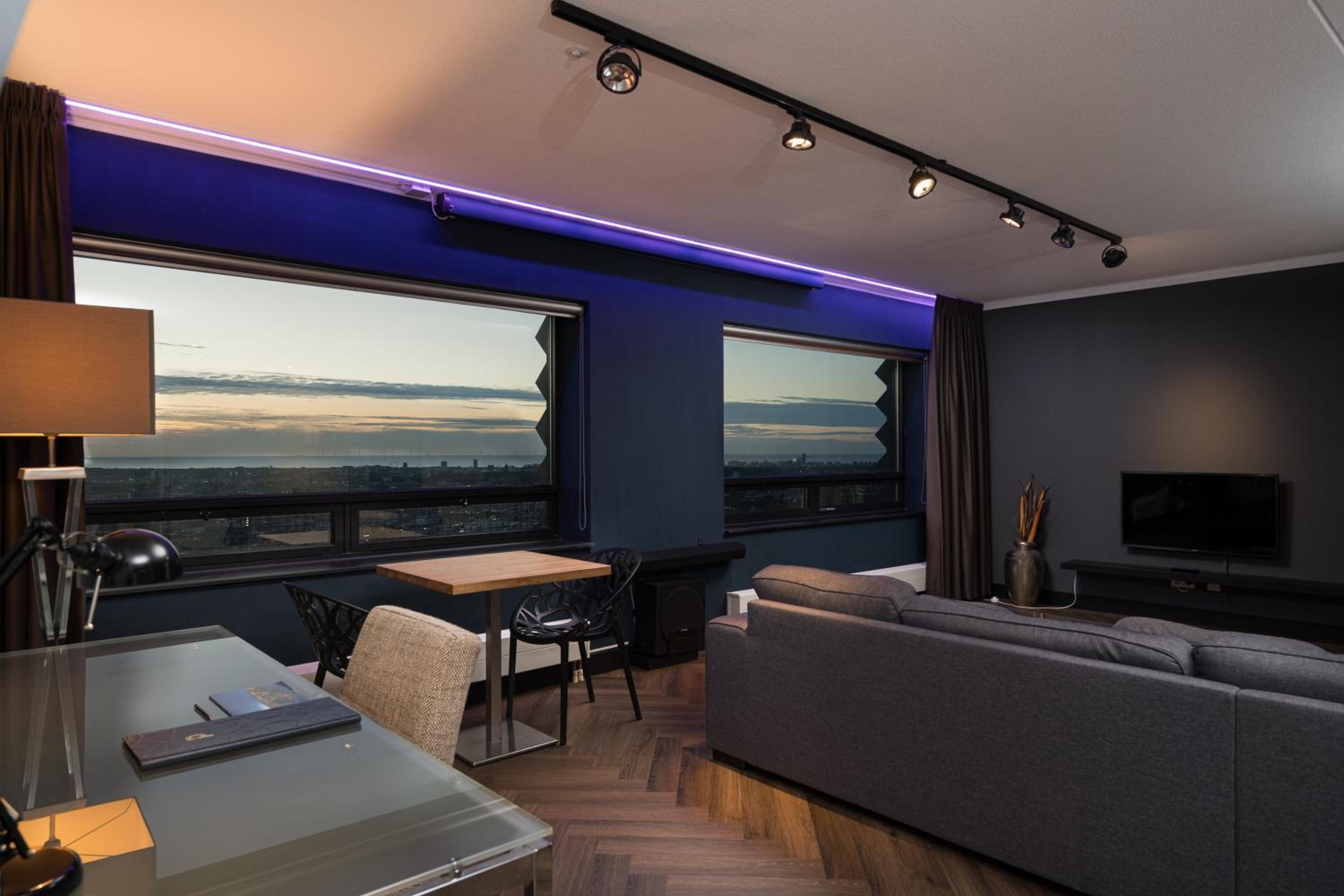 The Penthouse At The Hague Tower