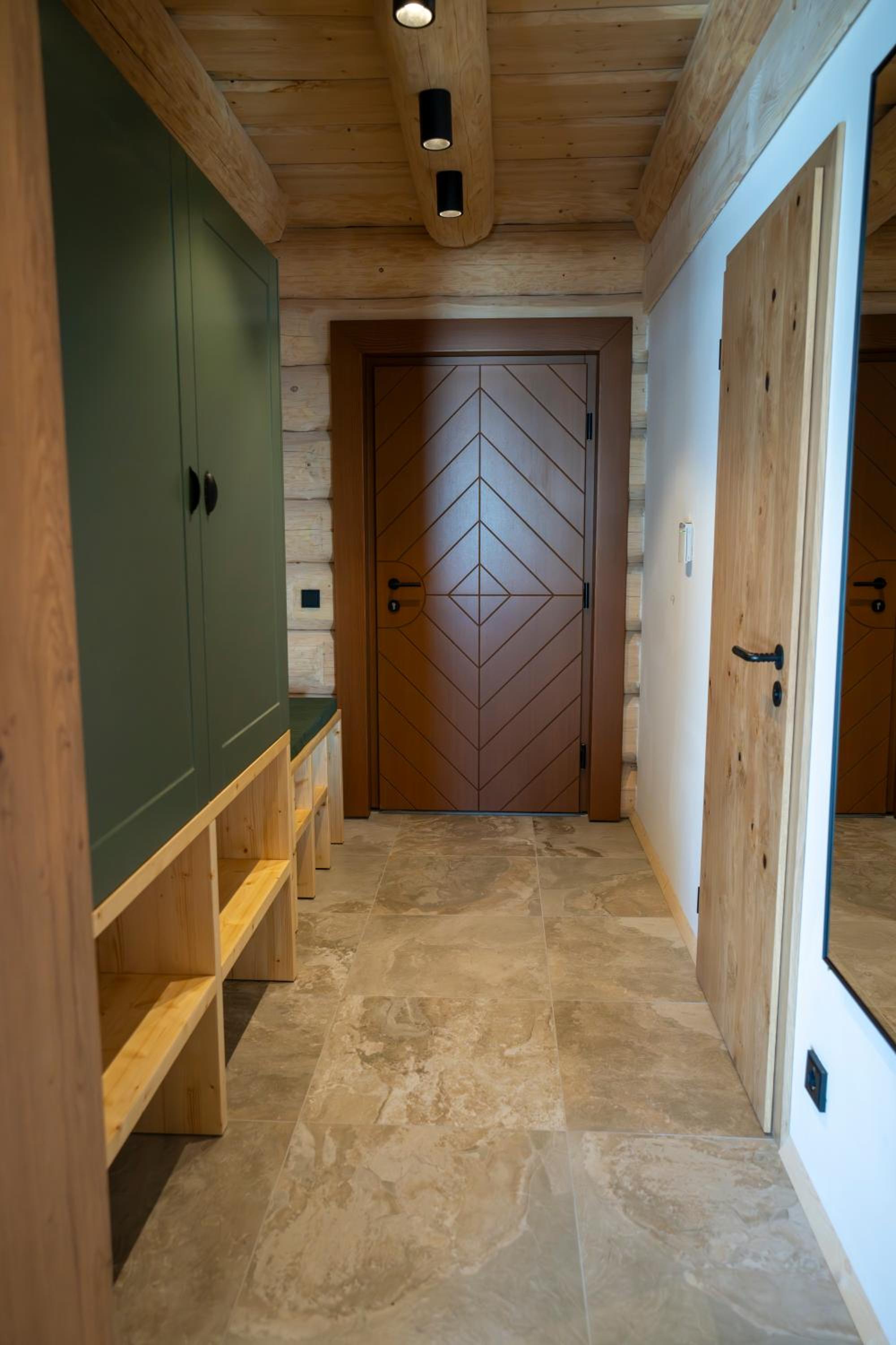 Chalet NON-SENS by L'Occitane