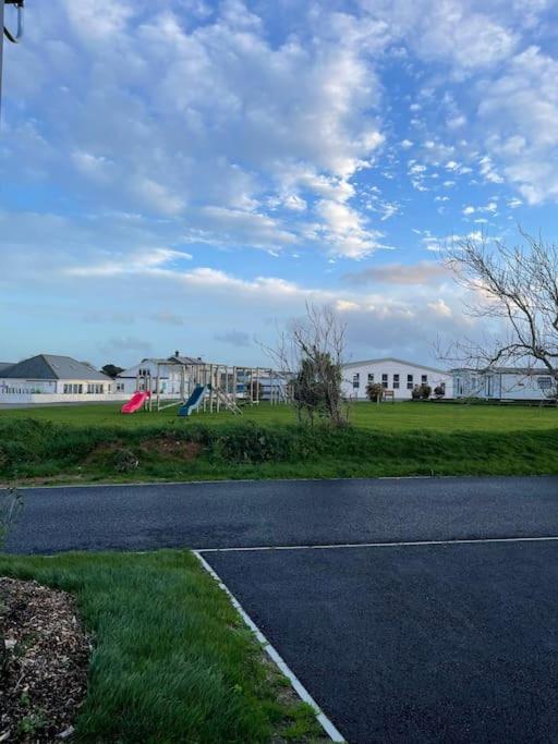 Cornwall Holiday Cabin with Hot tub & Sea view view 5