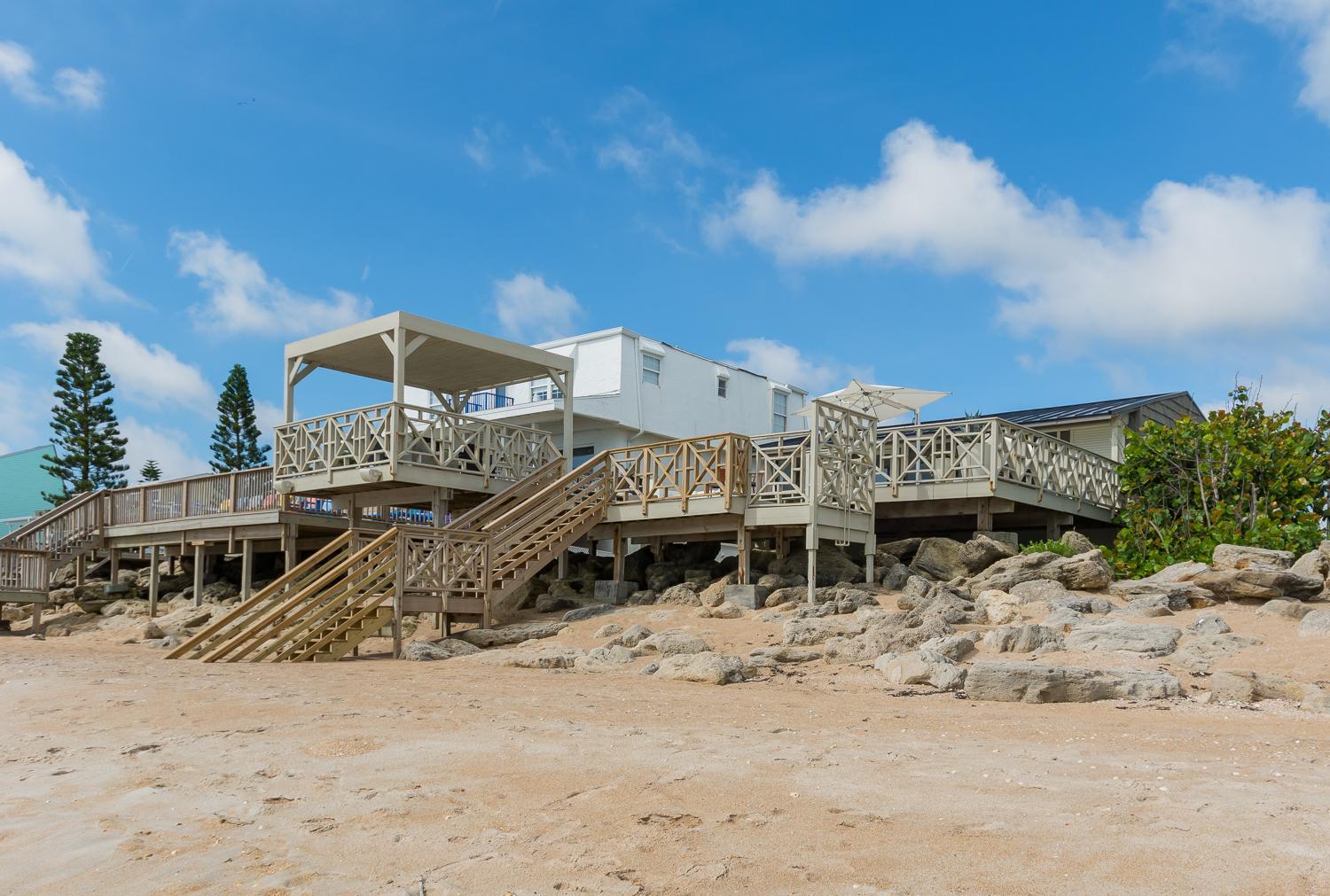 Gorgeous direct oceanfront endless summer cottage. 6877S view 5