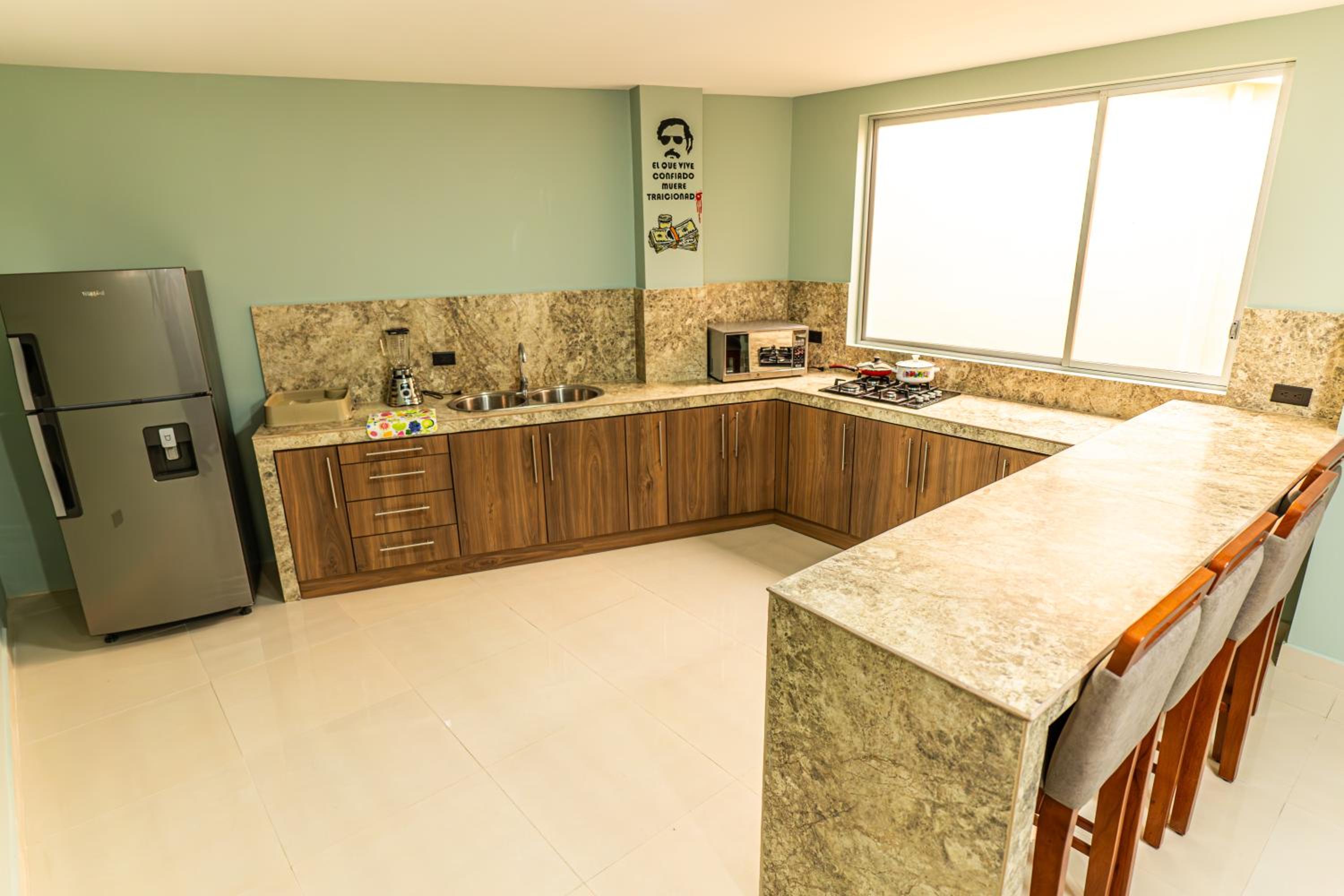 APARTAMENTOS MONACO