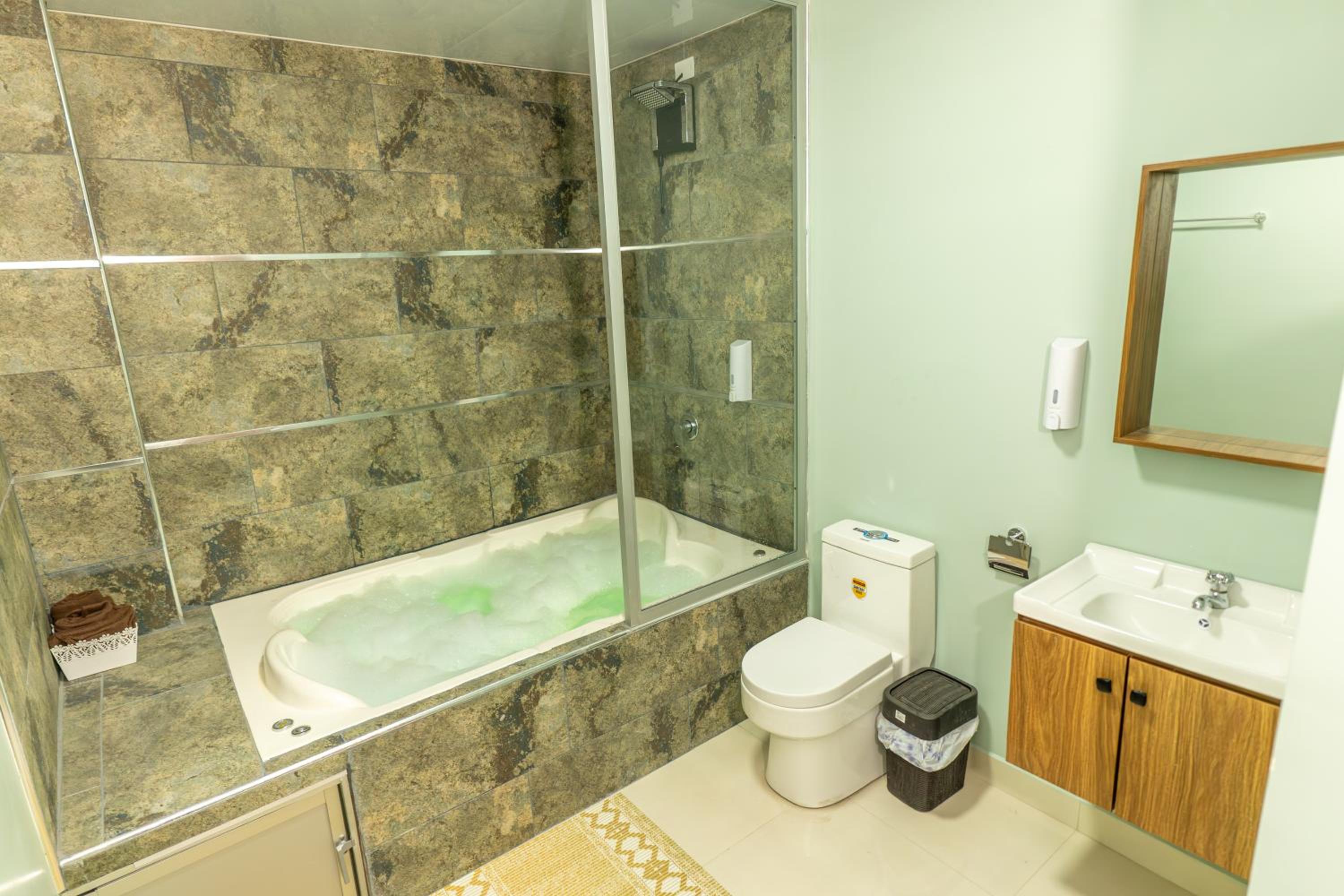 APARTAMENTOS MONACO