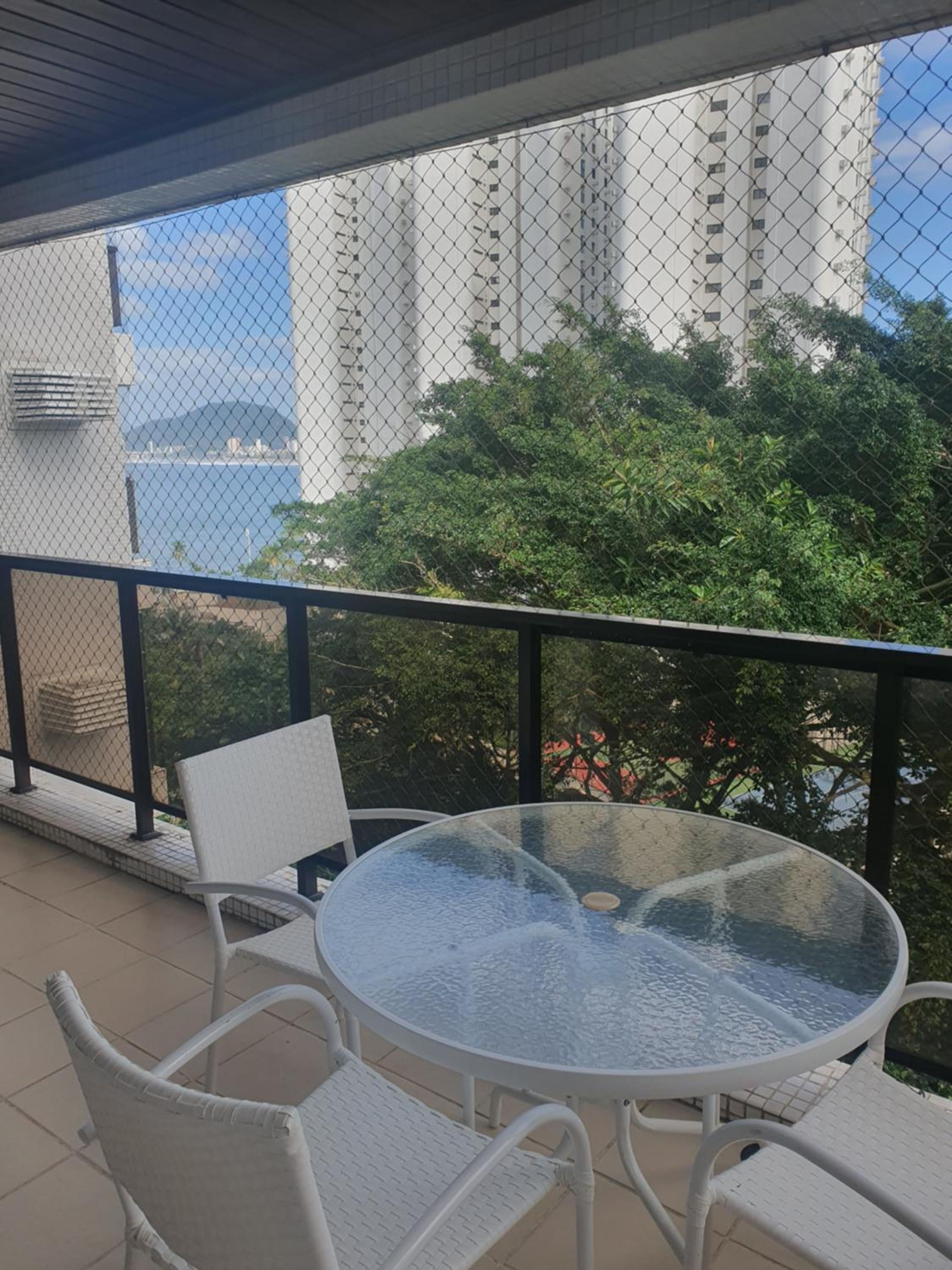 Hotel APARTAMENTO EM CONDOMÍNIO- acolhedor-FRENTE MAR-ENSEADA-TORTUGA - Image 1