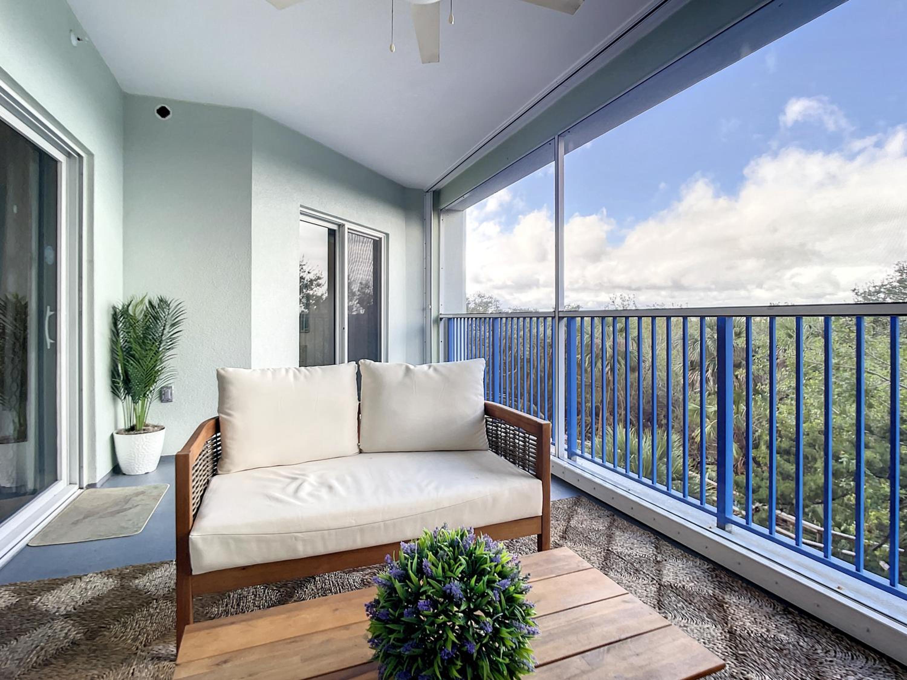 Come Drift Away in this gorgeous coastal themed 3bed 2 bath condo. OW9-302 view 5