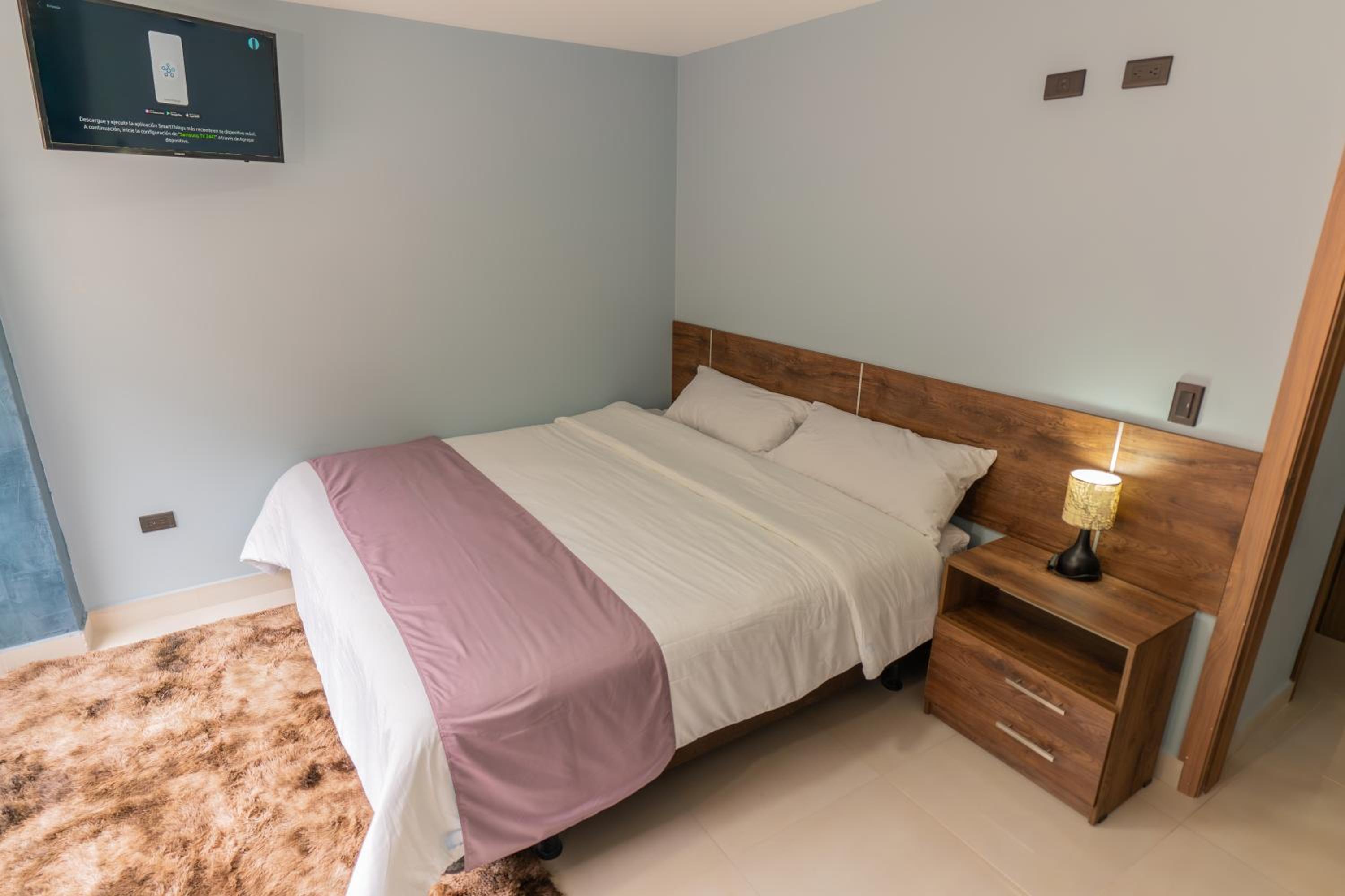 APARTAMENTOS MONACO